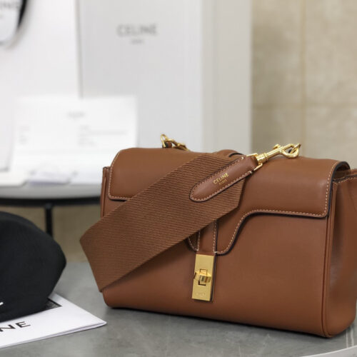 CELINE TEEN SOFT 16 handbag