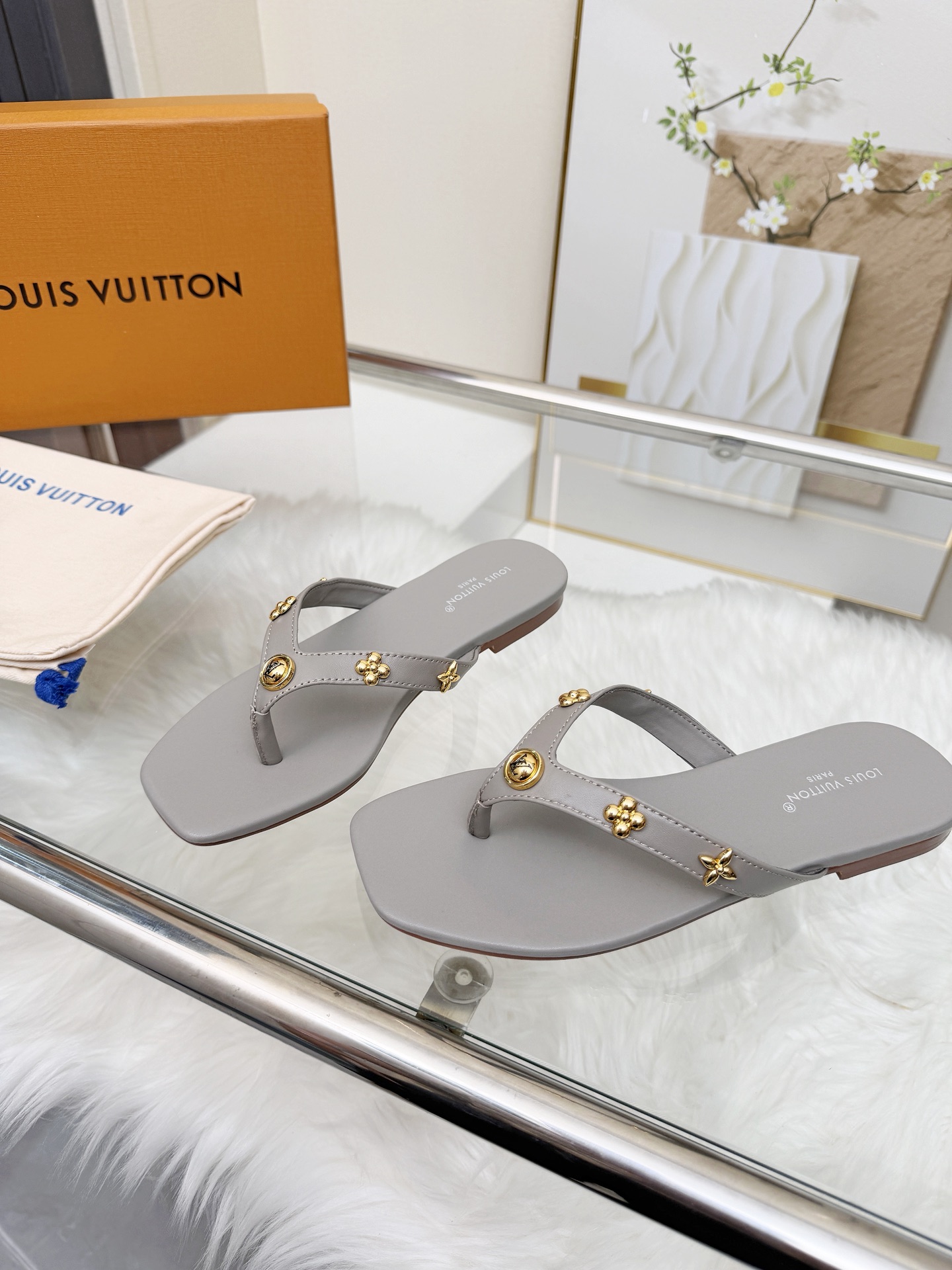 Louis Vuitton GAIA Flat Flip-Flops - Image 2