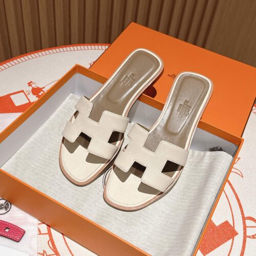 Alternative view of Hermès Oran Classic H-Shaped Flat Sandals (Copy)