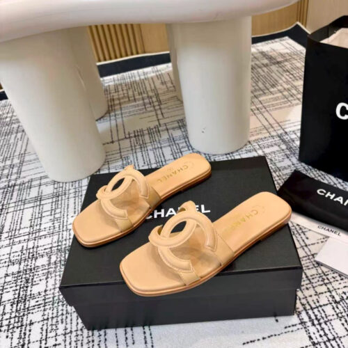 Alternative view of Chanel double C woven flat sandals