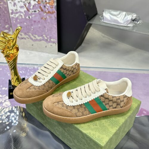Gucci lace-trimmed canvas casual sneakers