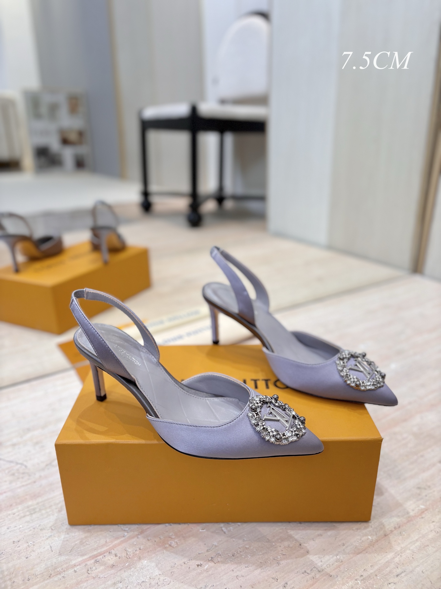 Louis Vuitton Met Slingback Open-Heel High Heels - Image 4