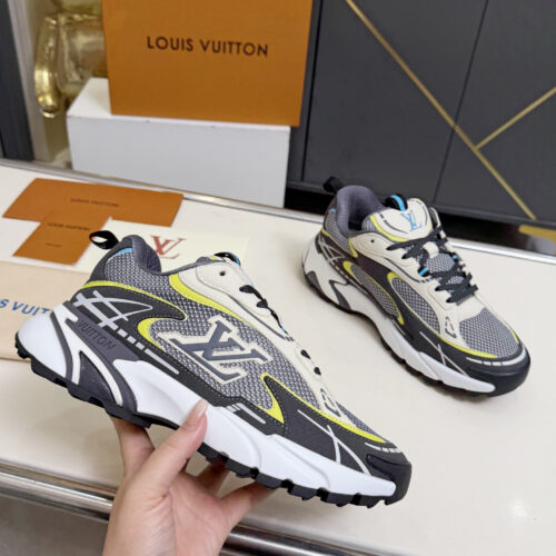 Alternative view of Louis Vuitton RUNNER TATIC sneakers