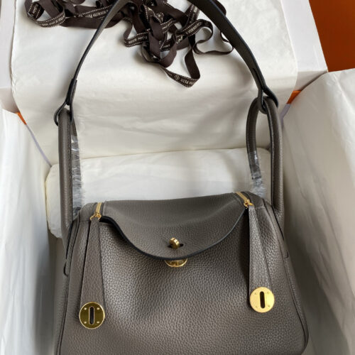 Alternative view of Hermès Lindy bag