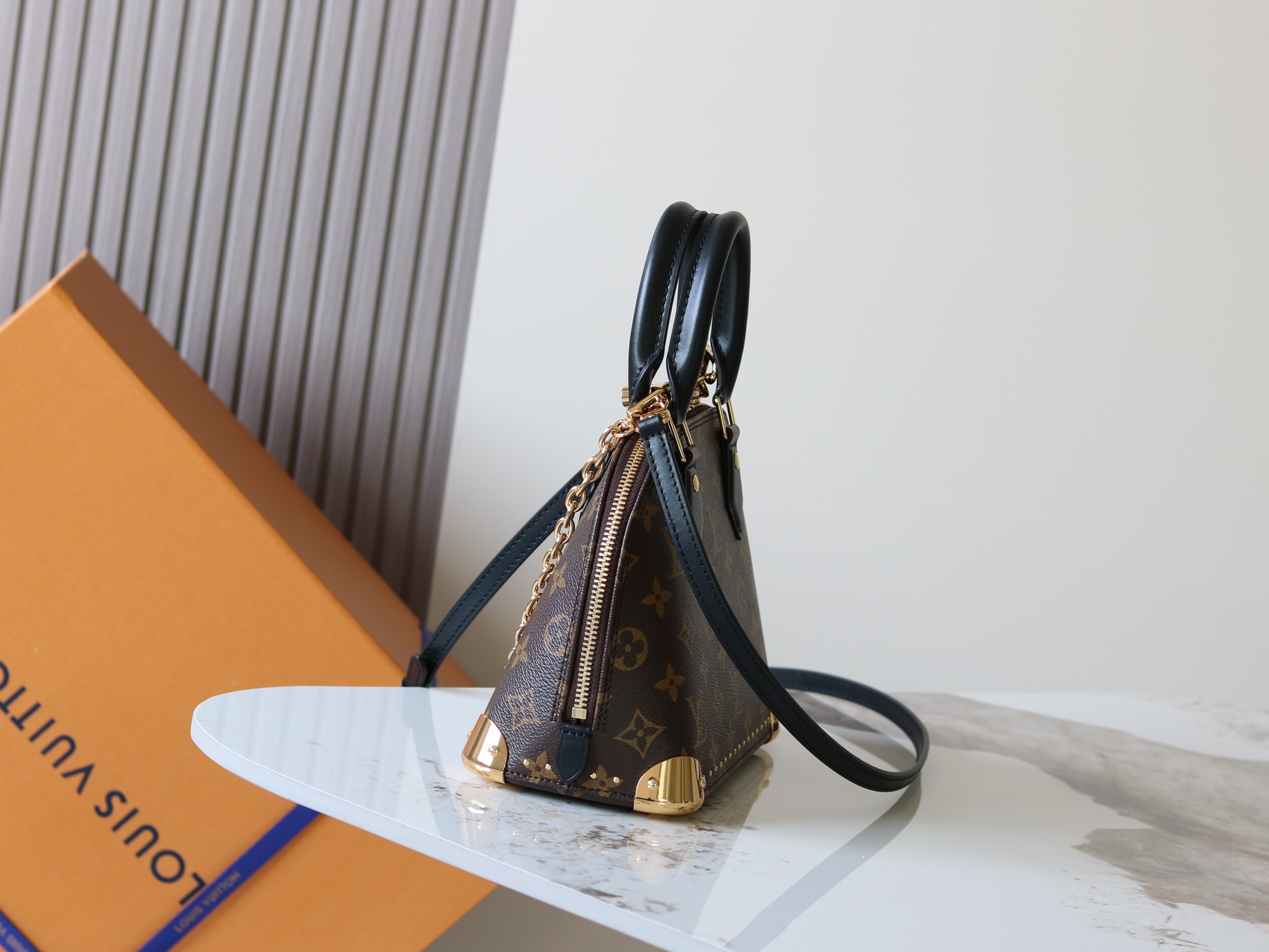 Louis Vuitton Metis East West horizontal messenger bag - Image 3