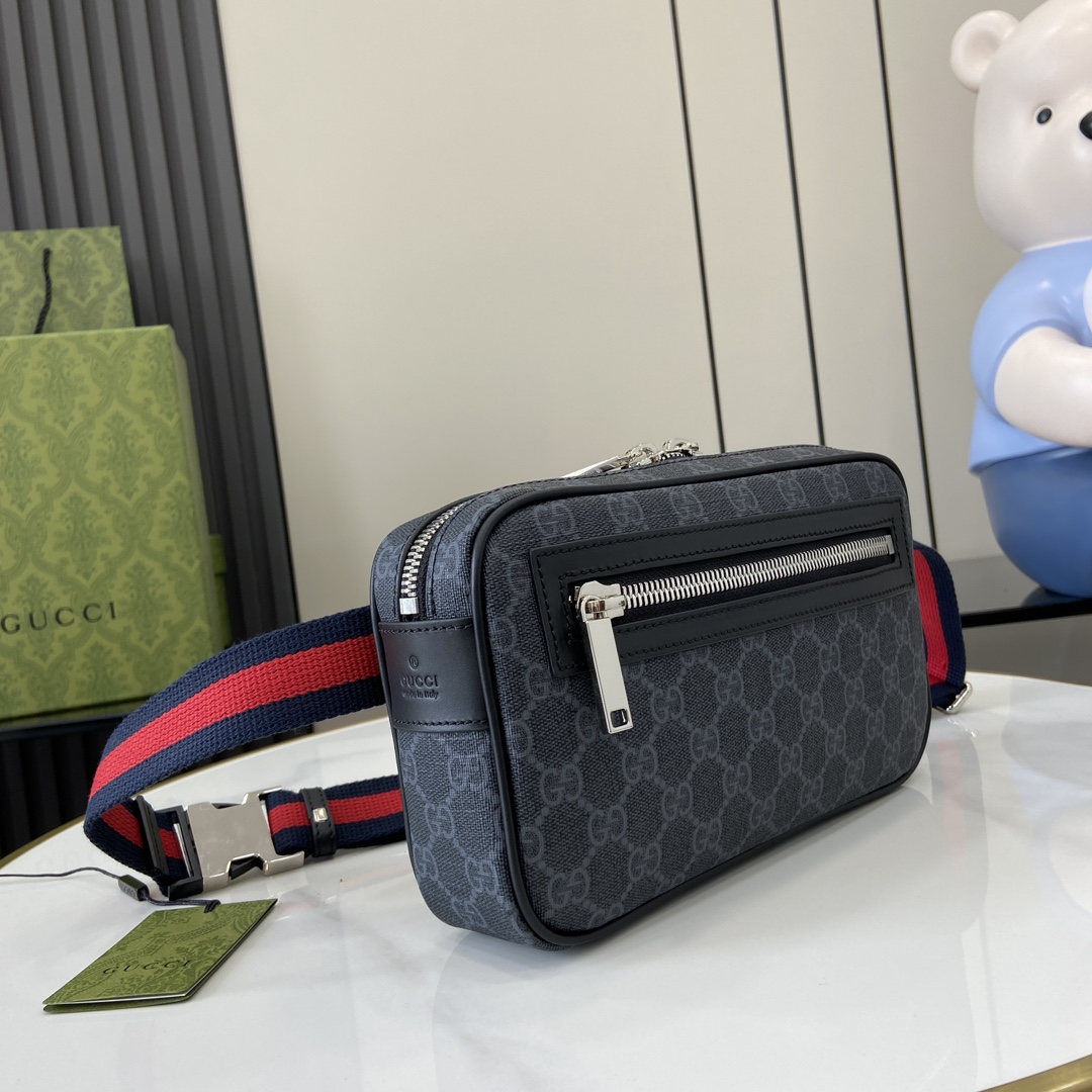 Gucci's popular GG Supreme black and grey monogram crossbody camera bag - Image 3