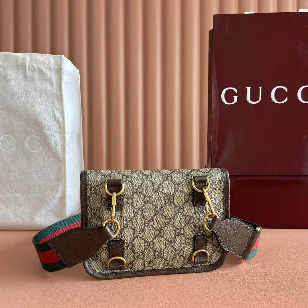 Gucci's classic GG Supreme tiger head canvas waist bag/crossbody bag - Image 3