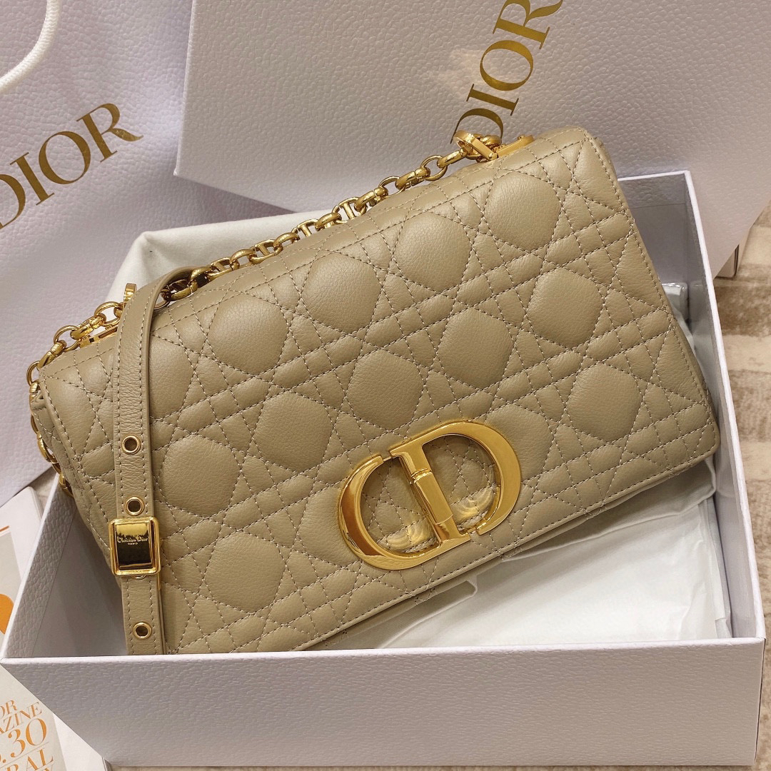 Dior Caro iconic chain bag - Image 2