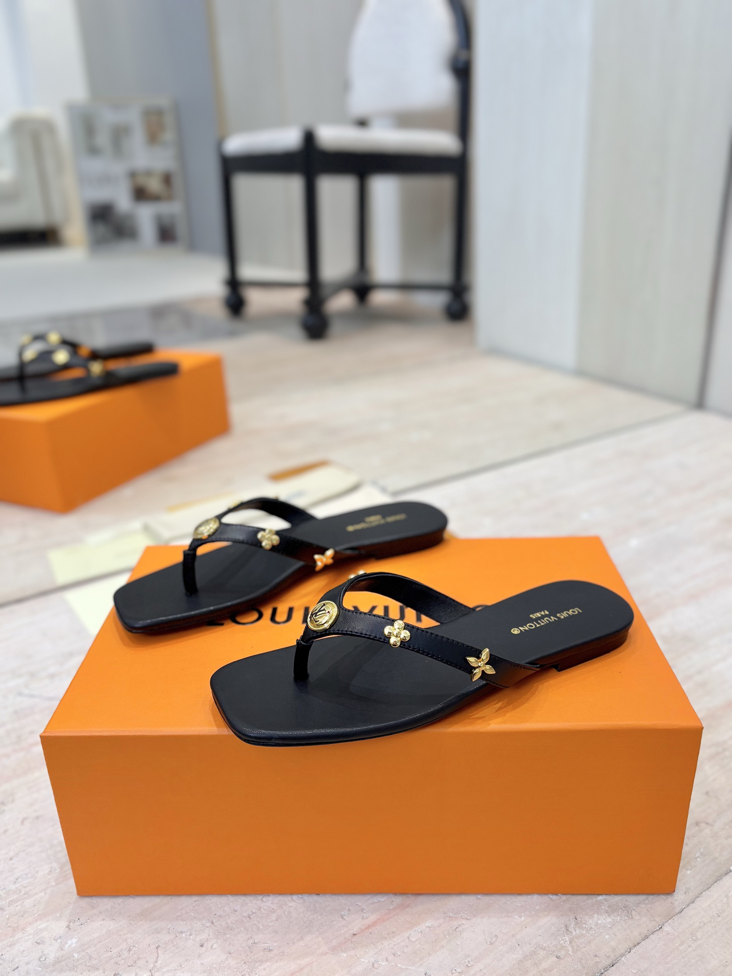 Louis Vuitton GAIA Flat Flip-Flops