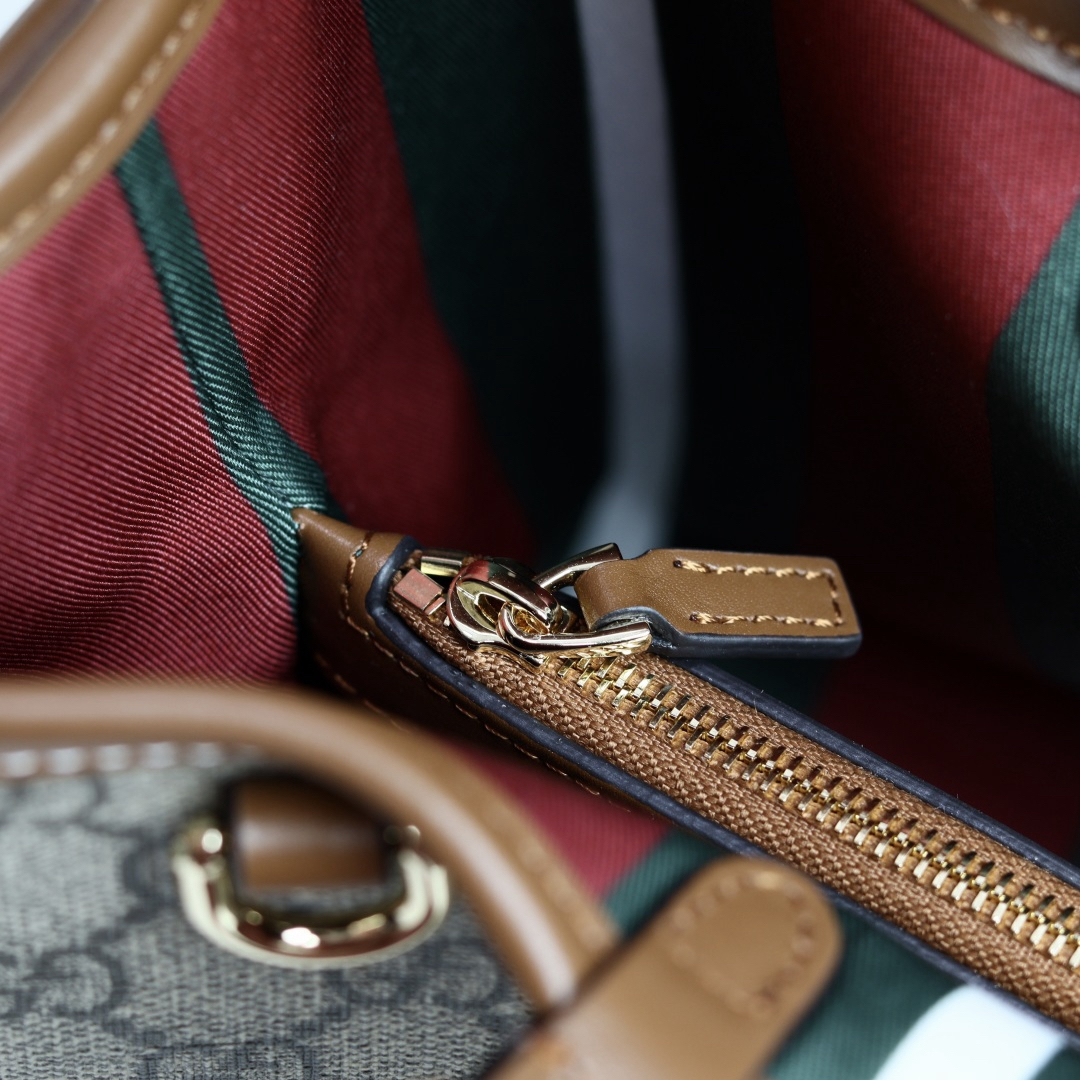 Gucci GG Emblem Classic Monogram Tote Bag - Image 12