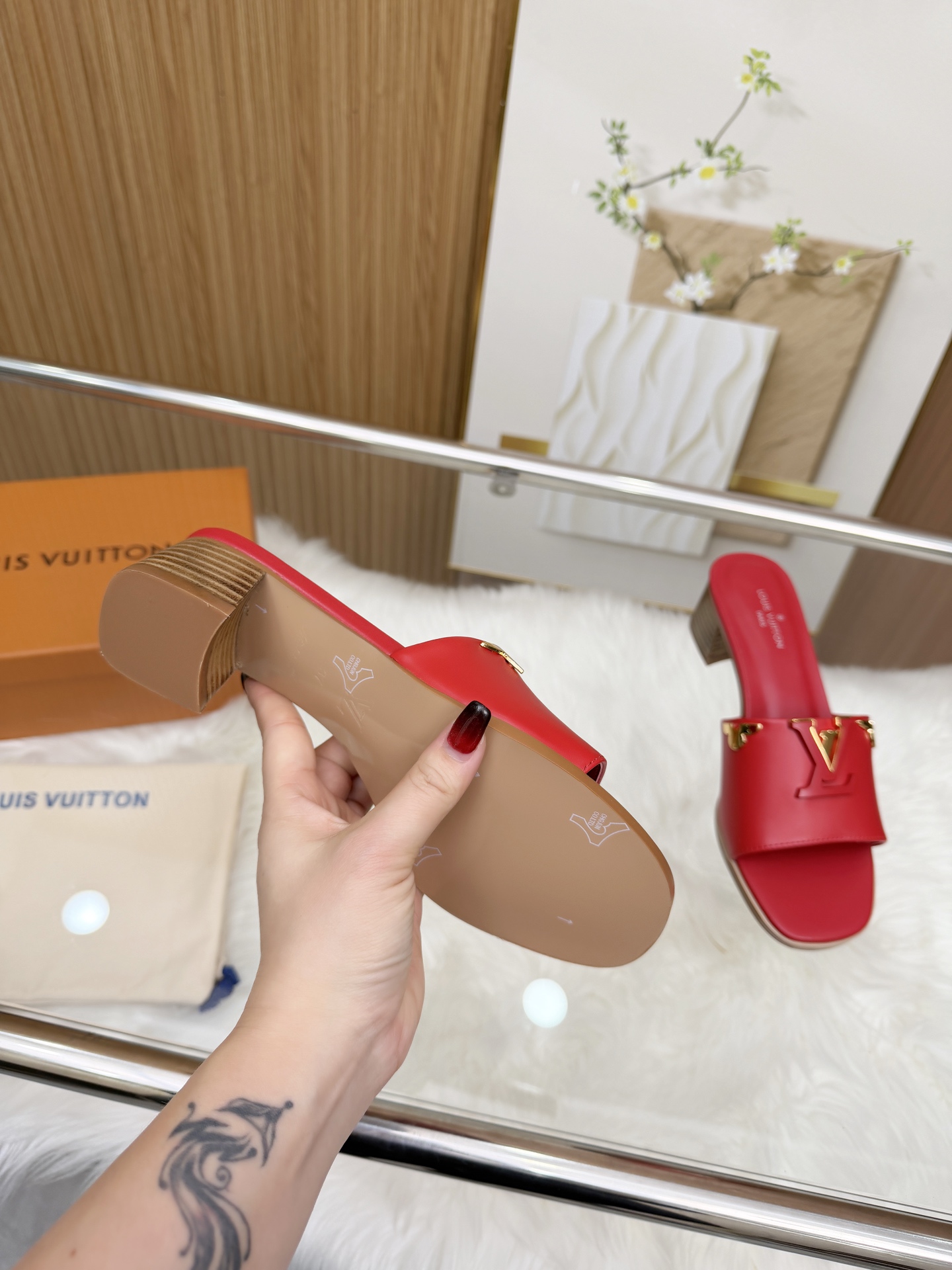 Louis Vuitton LV Isola High-Heeled Sandals - Image 12