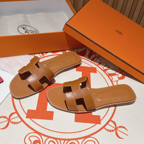 Hermès Oran Classic H-Shaped Flat Sandals