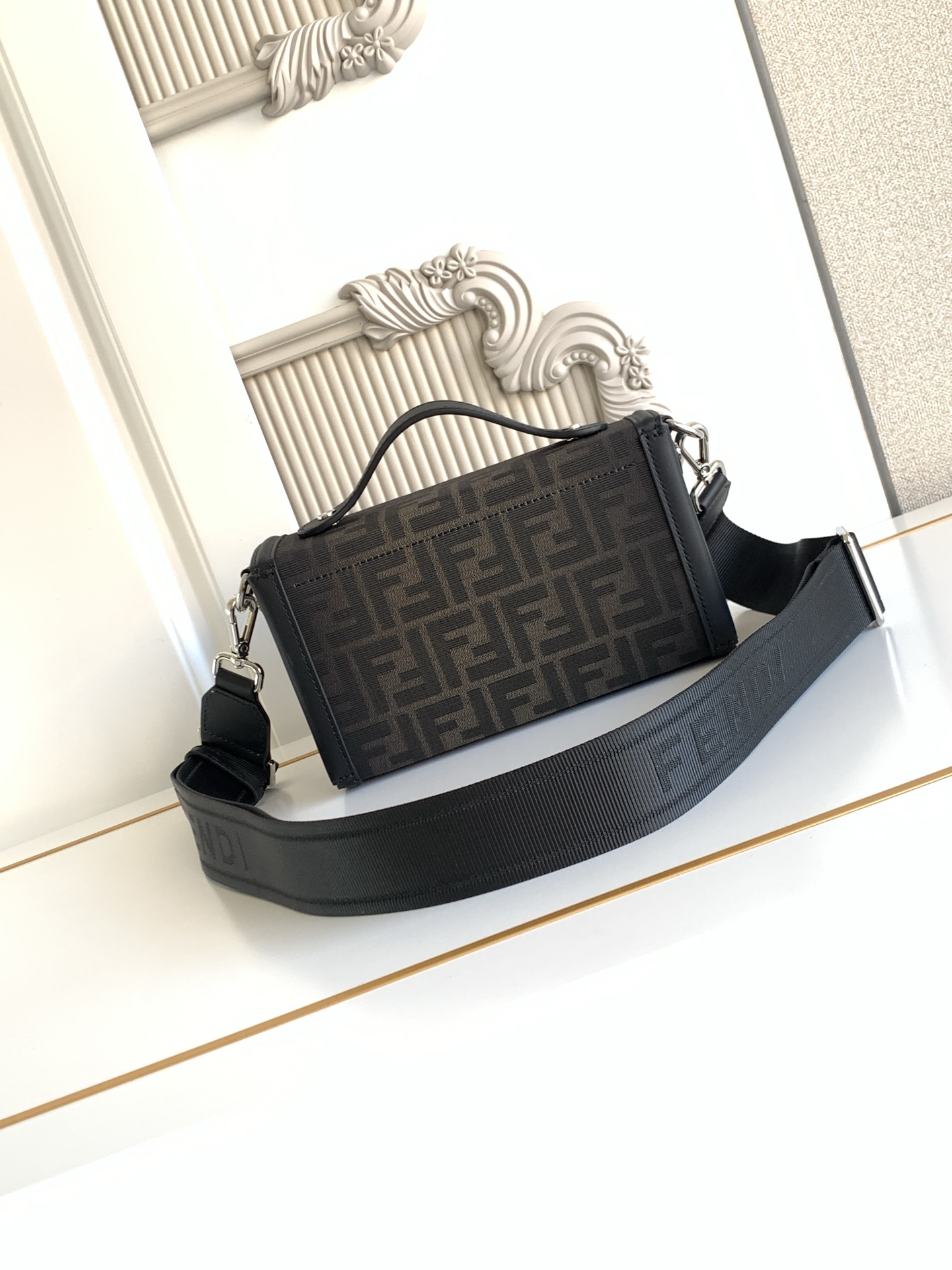 FENDI Baguette Soft Trunk Box Bag - Image 5