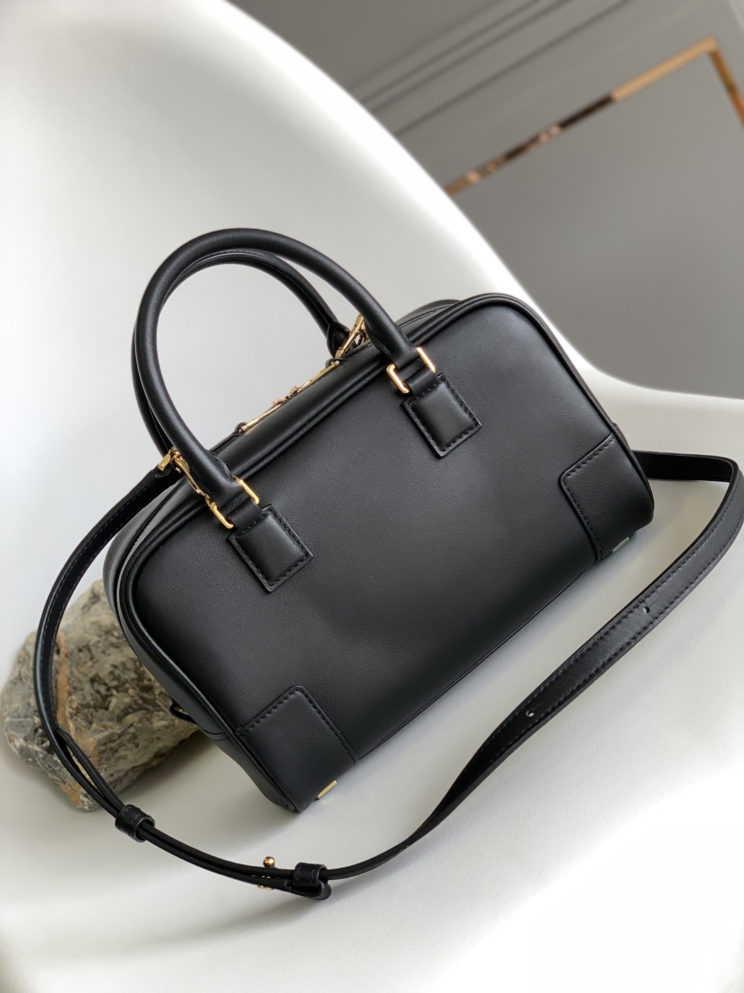 LOEWE Amazona 23 handbag - Image 3