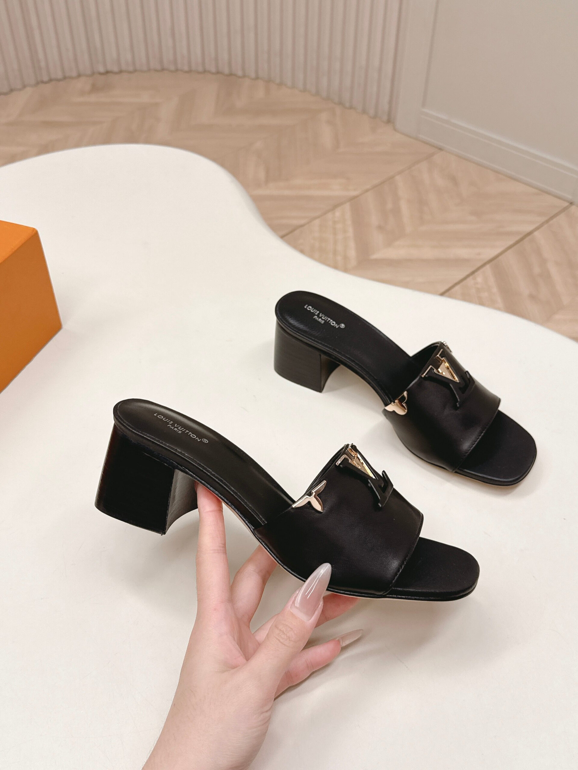Louis Vuitton LV Isola High-Heeled Sandals - Image 5