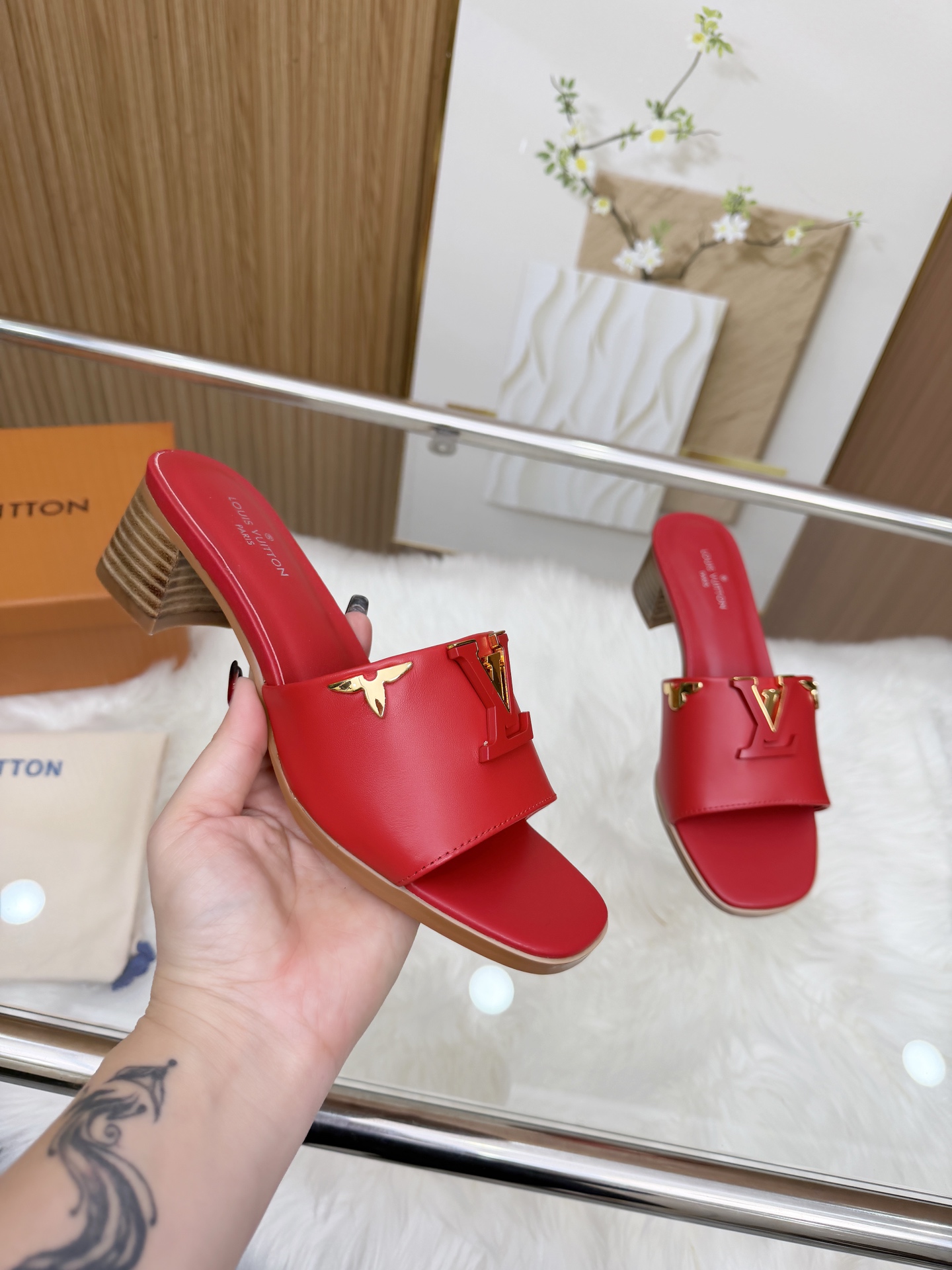 Louis Vuitton LV Isola High-Heeled Sandals - Image 14