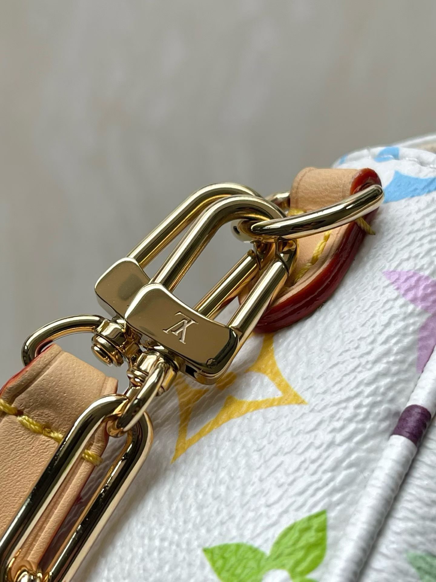 Louis Vuitton × Takashi Murakami collaboration WOC Ivy baguette bag - Image 6