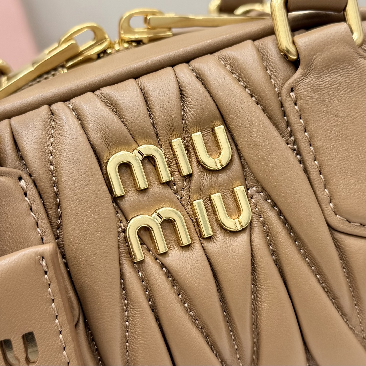 Miu Miu Arcadie Matelassé quilted handbag - Image 7
