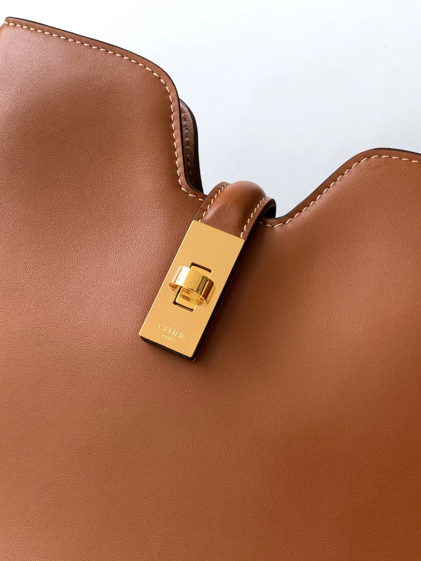 CELINE CAMILLE 16 SOFT handbag - Image 5