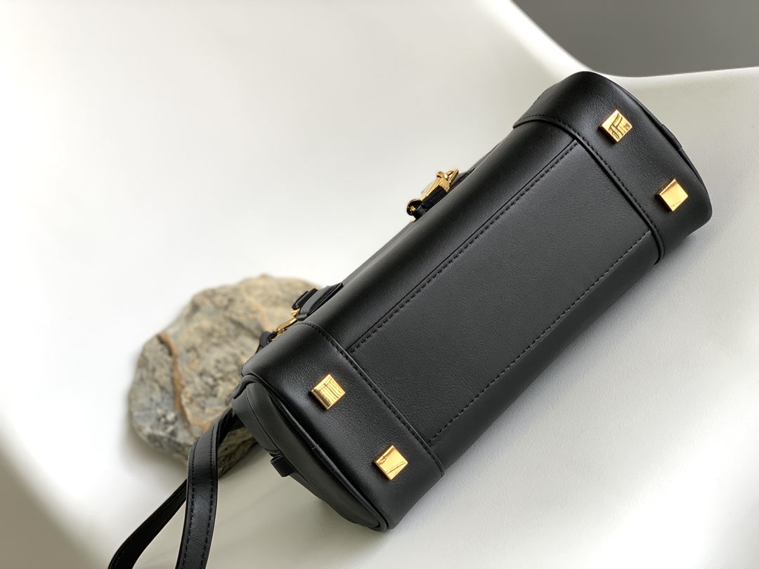 LOEWE Amazona 23 handbag - Image 5