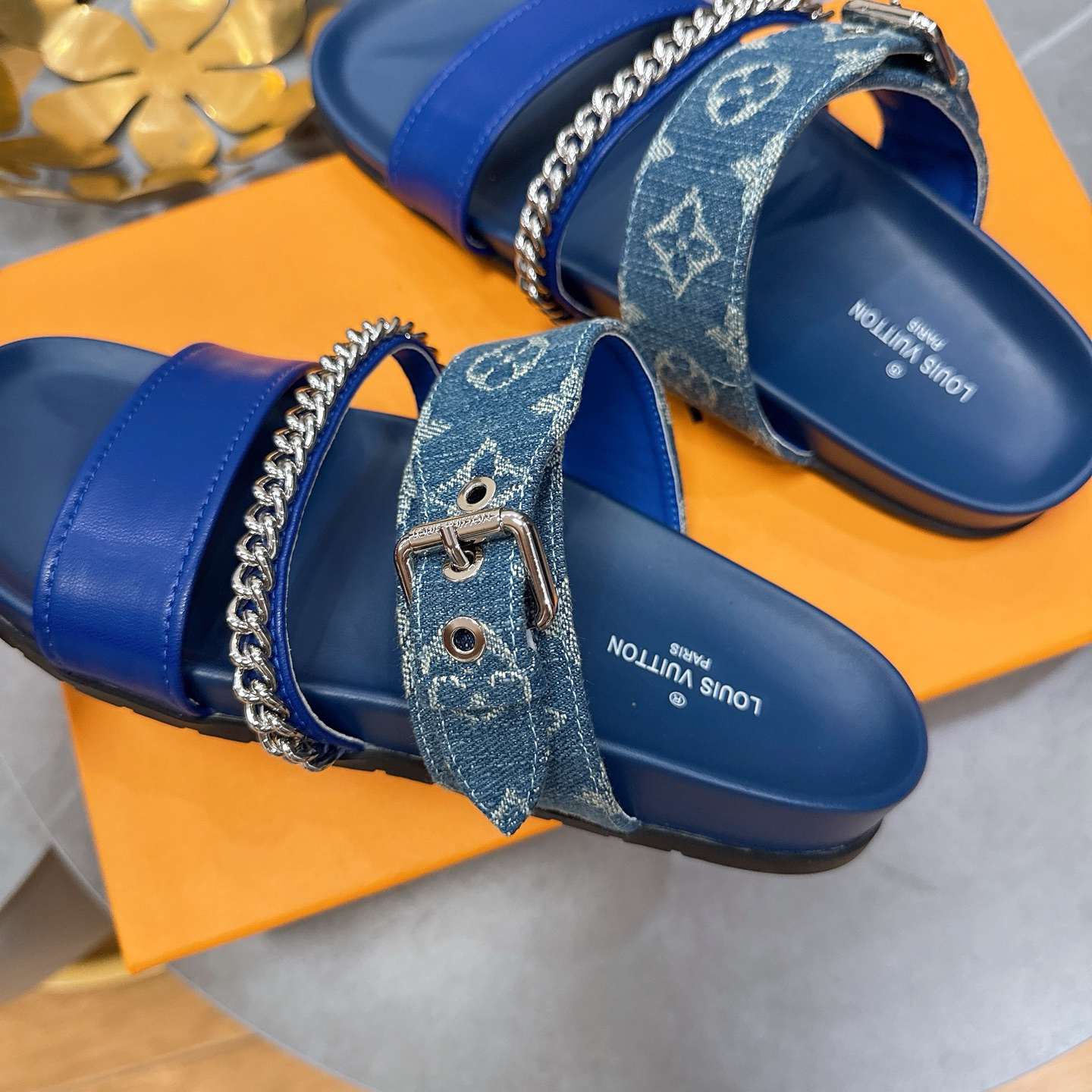 Louis Vuitton LV Sunset Denim Chain Sandals - Image 6