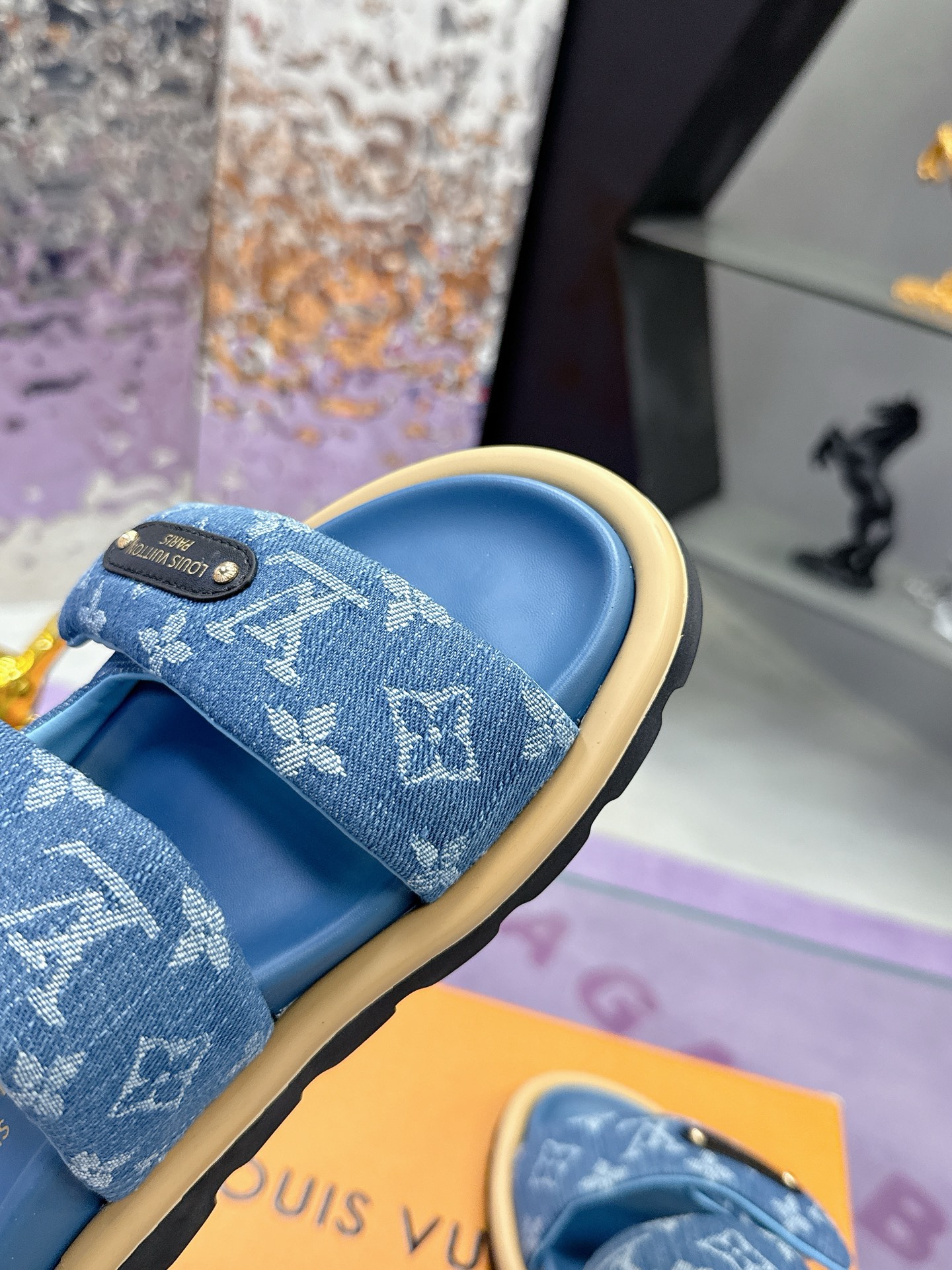 Louis Vuitton Pool Pillow Comfort Sandals, Unisex - Image 6