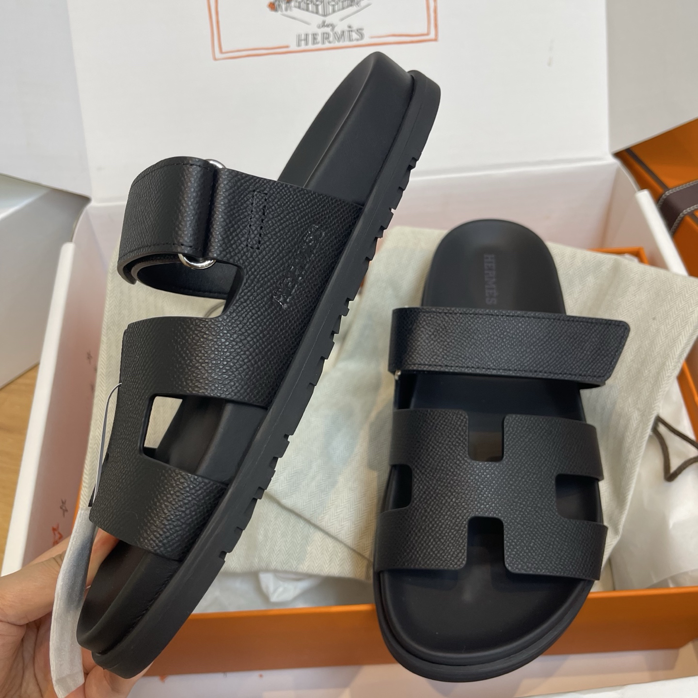 Hermès Chypre series Velcro H-shaped sandals - Image 10