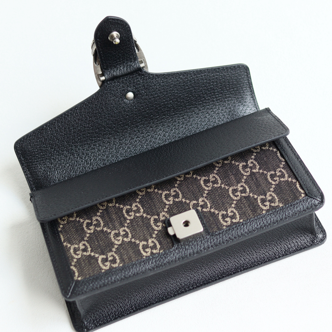 Body: Made of Gucci's classic GG monogram canvas Interior: Suede lining Dimensions: 20 × 13 × 6 cm - Image 7