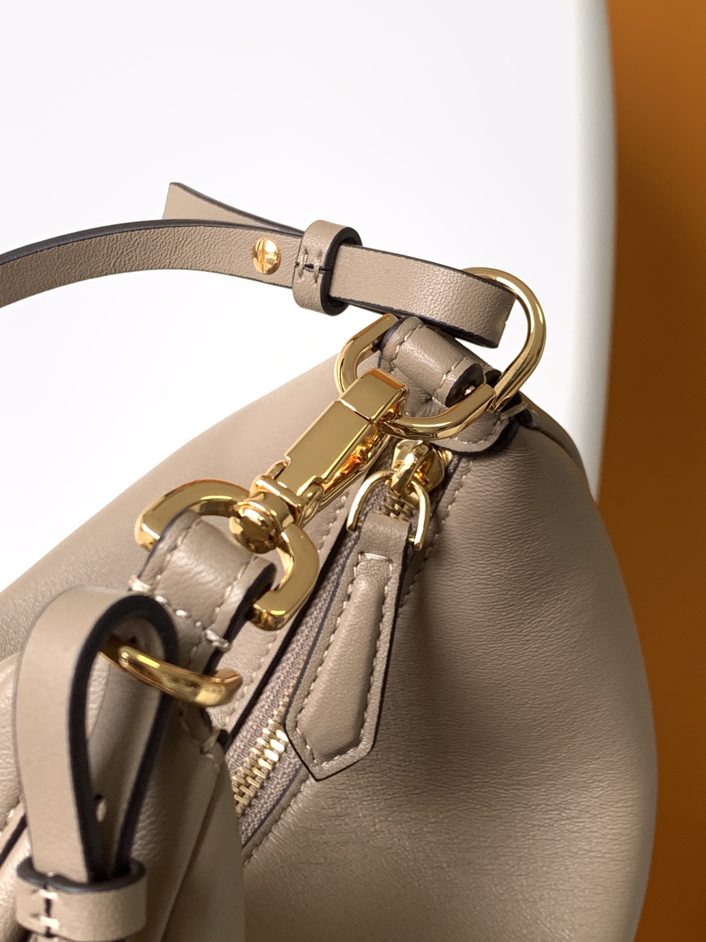 Fendi Fendigraphy Mini Crescent-Shaped Underarm Bag - Image 7