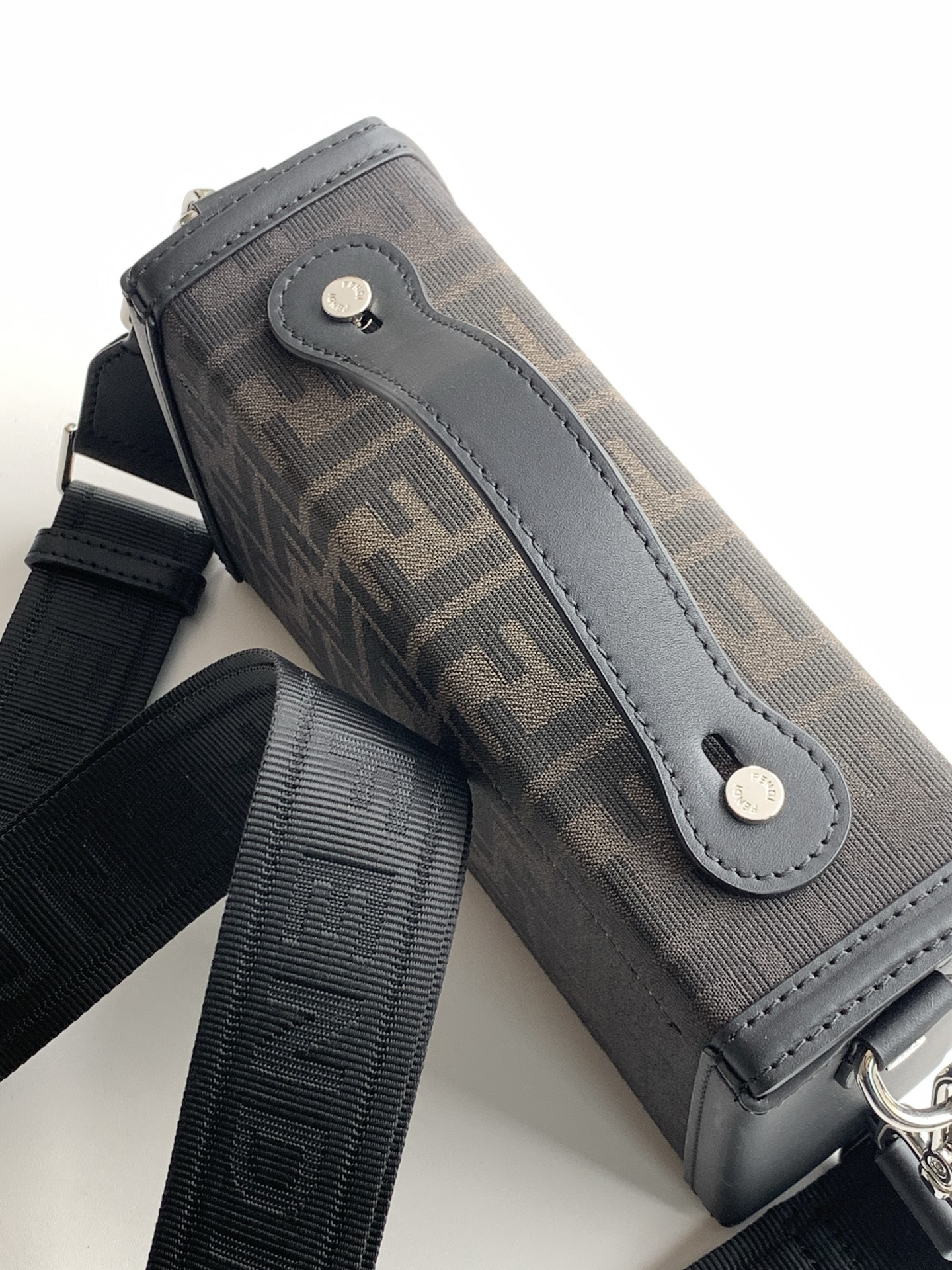 FENDI Baguette Soft Trunk Box Bag - Image 8