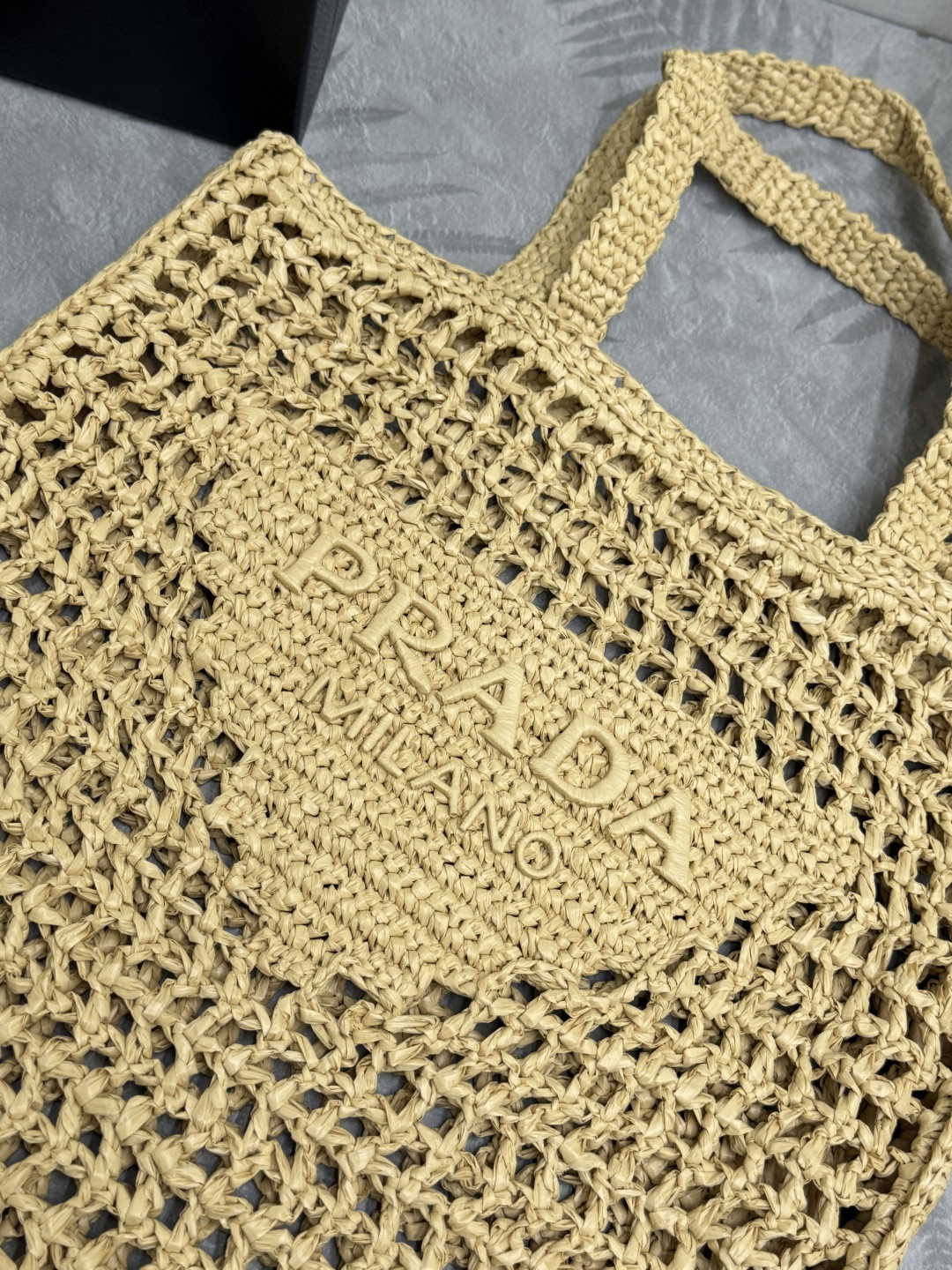 Prada openwork raffia woven tote bag (straw bag) - Image 8