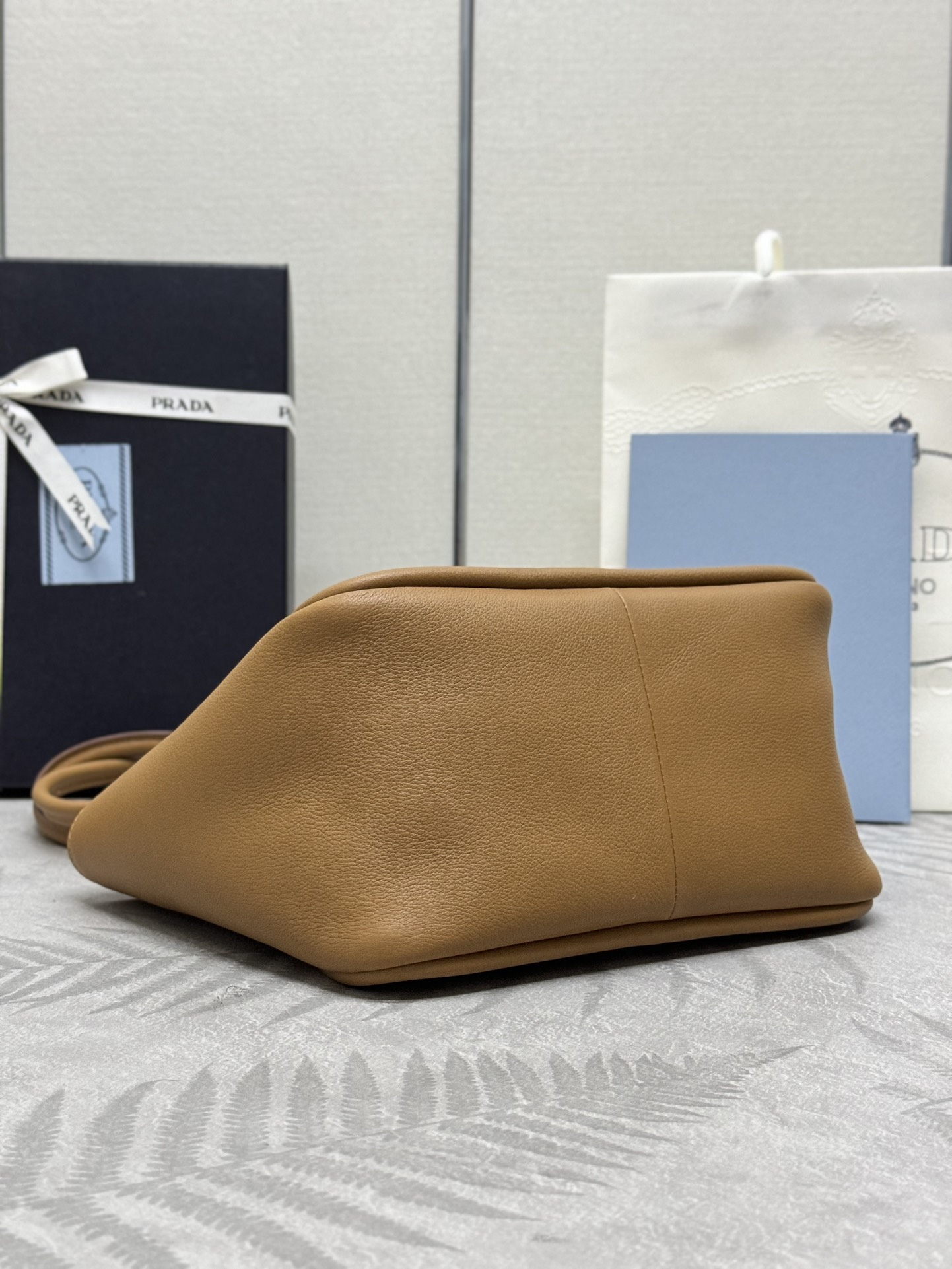 Prada 2026 Genuine Leather (Prada Basket / Underarm Tote) - Image 8