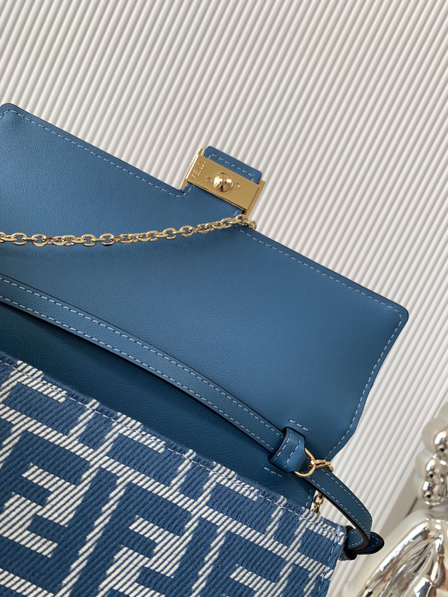 Fendi Baguette Chain WOC Bag - Image 8