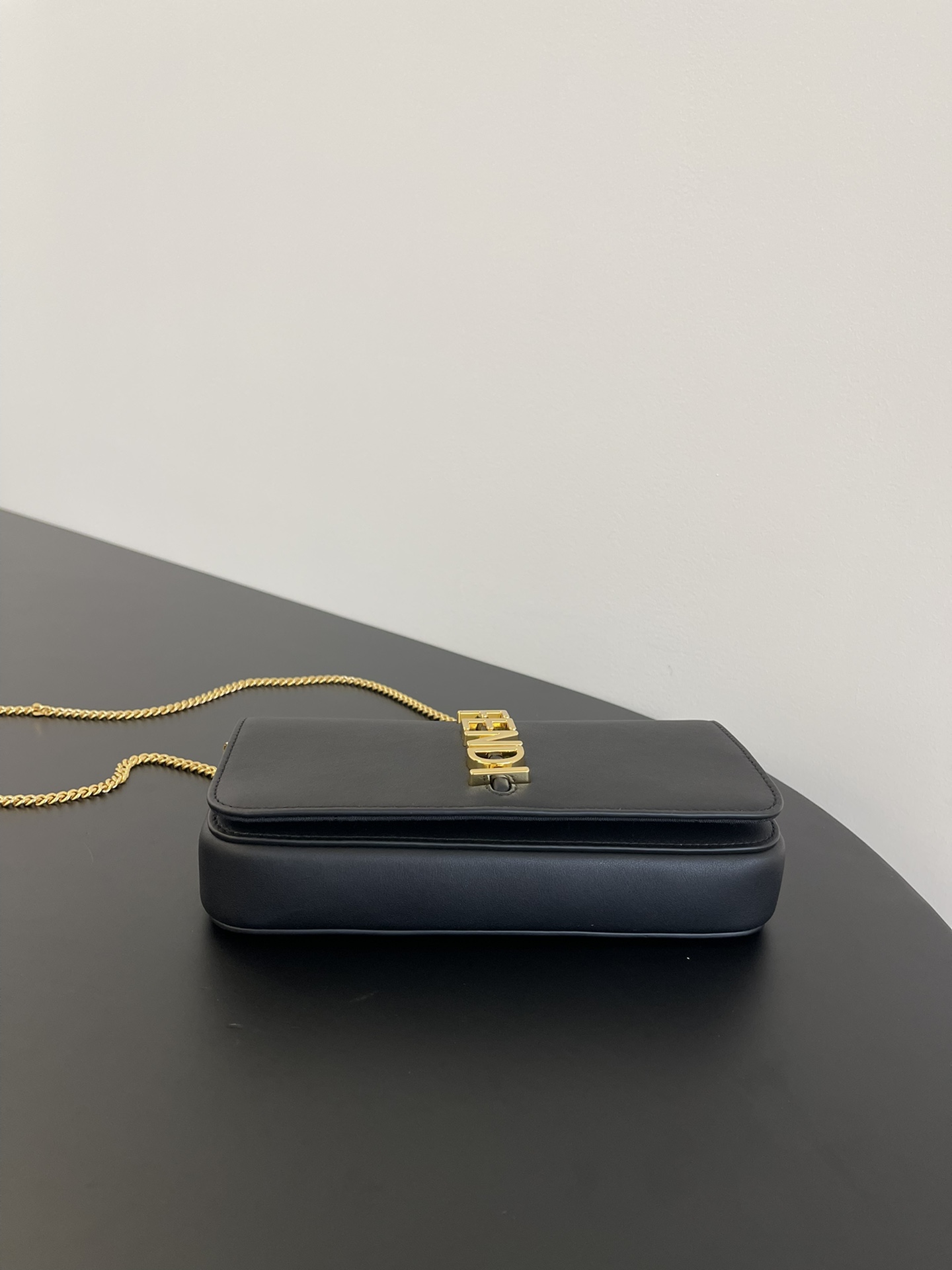 FENDI Fendigraphy Wallet on Chain - Image 12