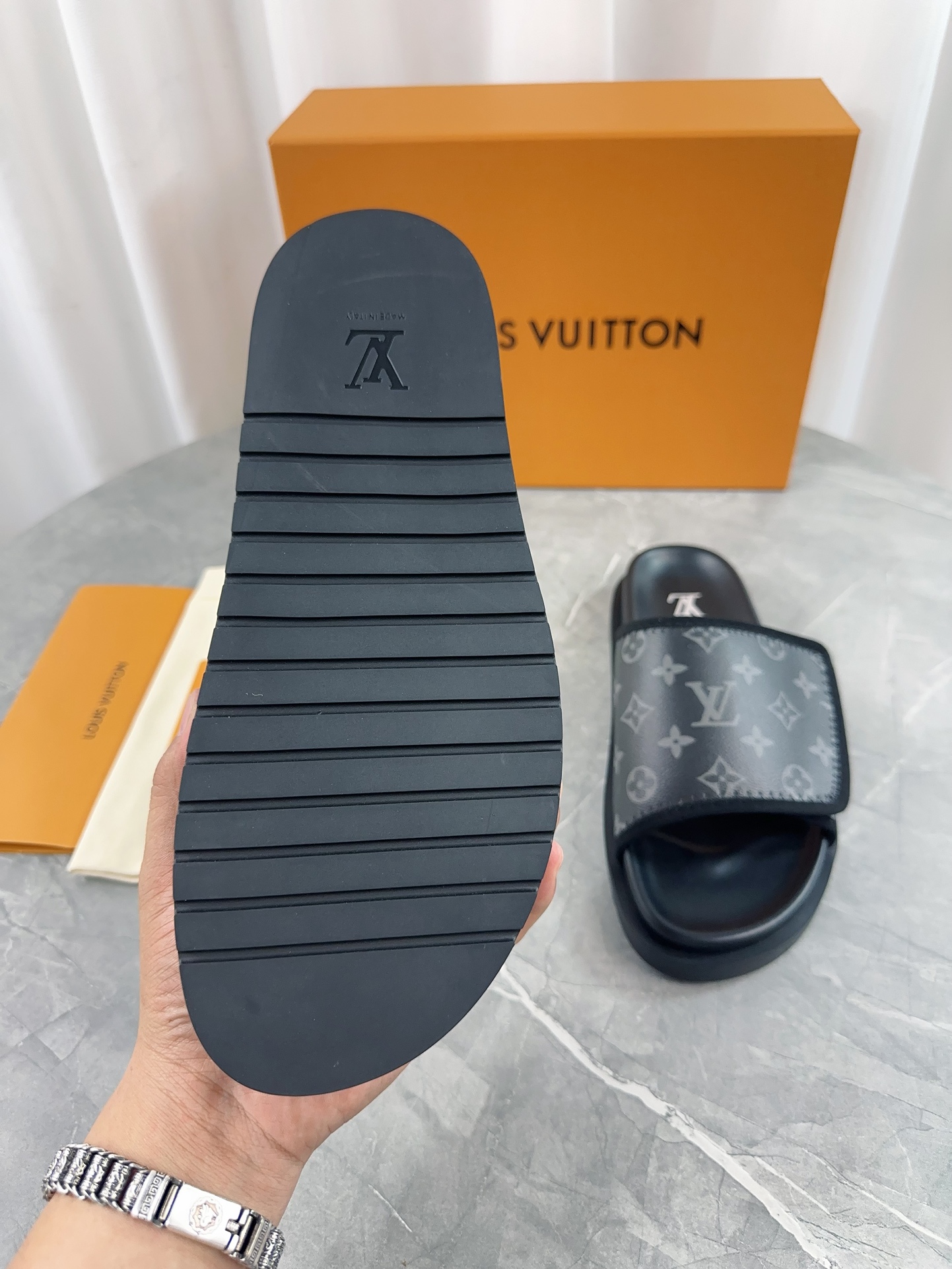 Louis Vuitton MIAMI Sandals (1AIXCM/1AIXCY) - Image 7