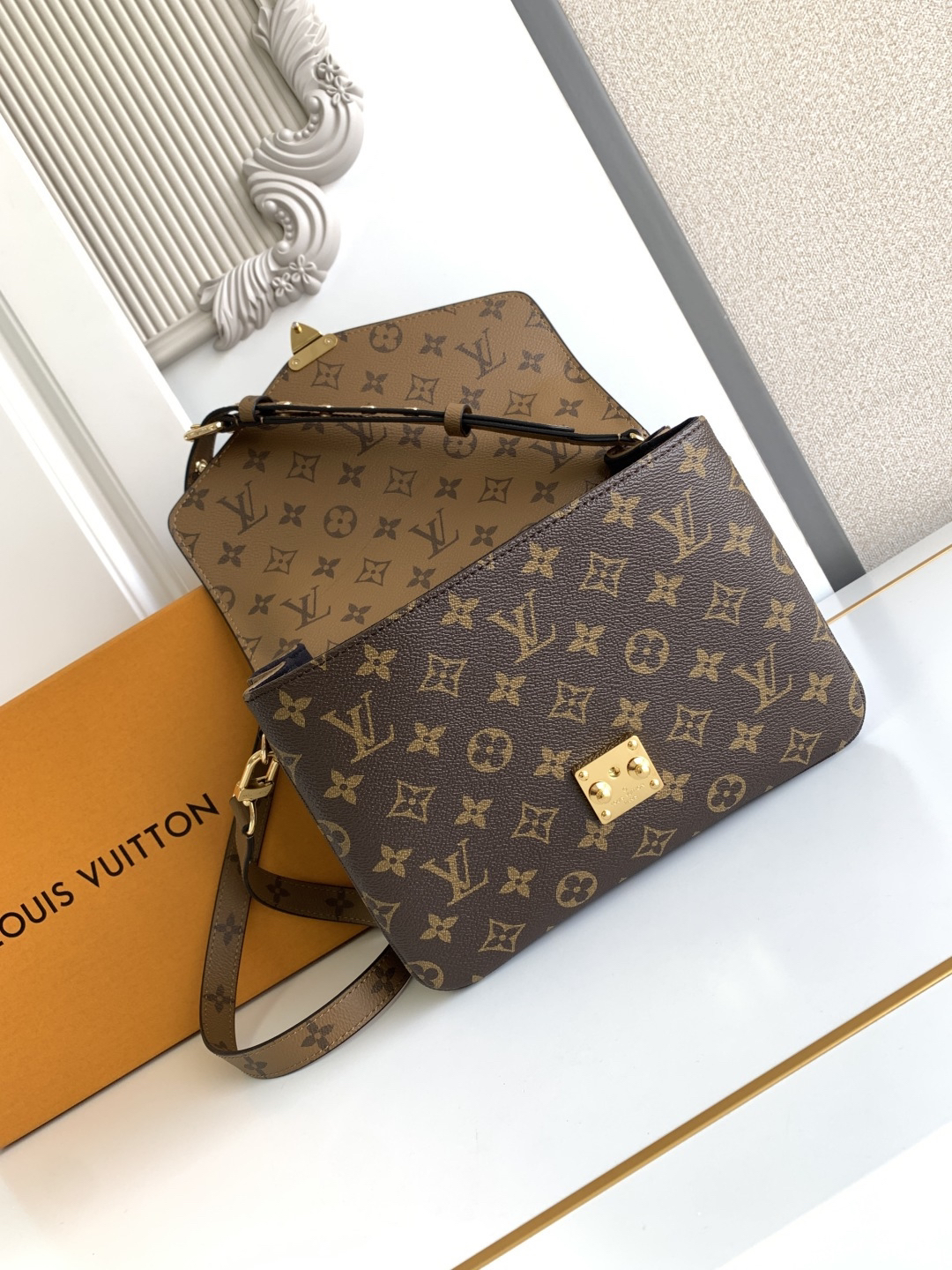 Louis Vuitton Metis East West horizontal messenger bag - Image 8