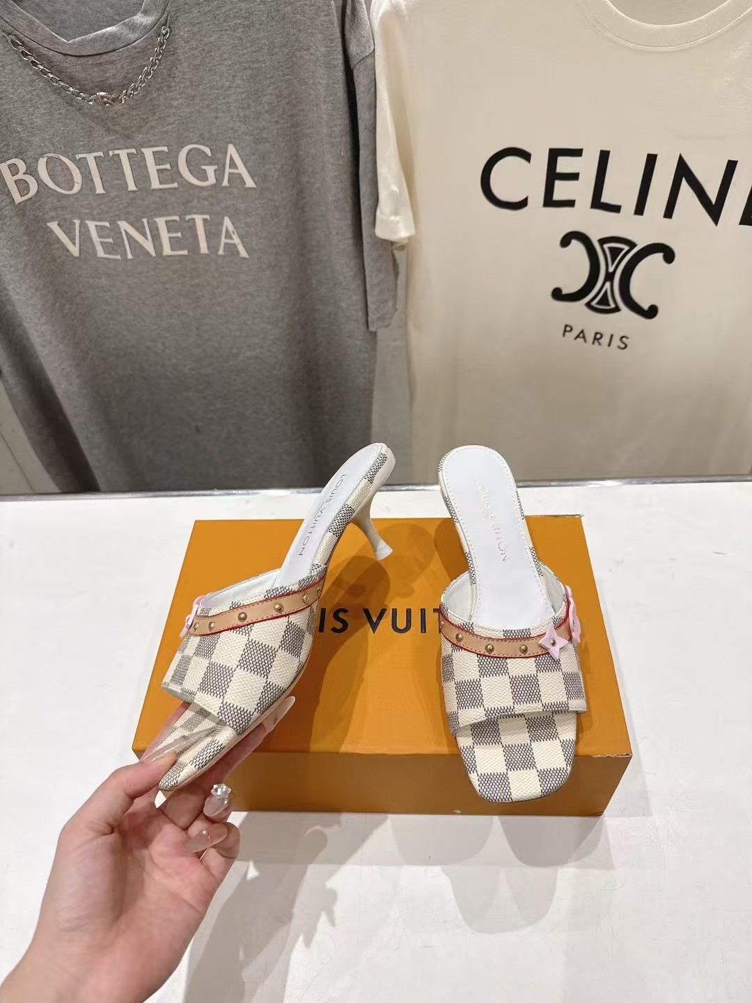 LV 6AM series kitten heel sandals - Image 2