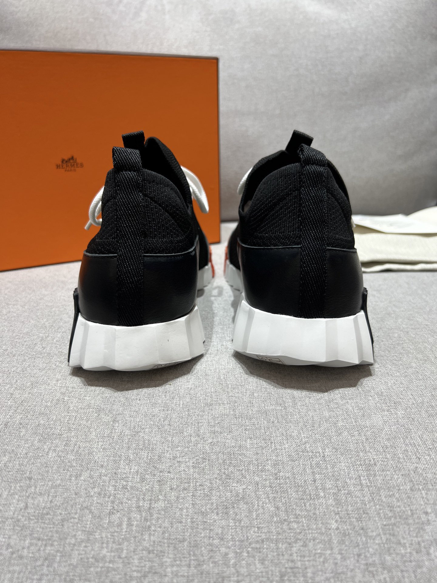 Hermès Lift series knitted couple sneakers - Image 9