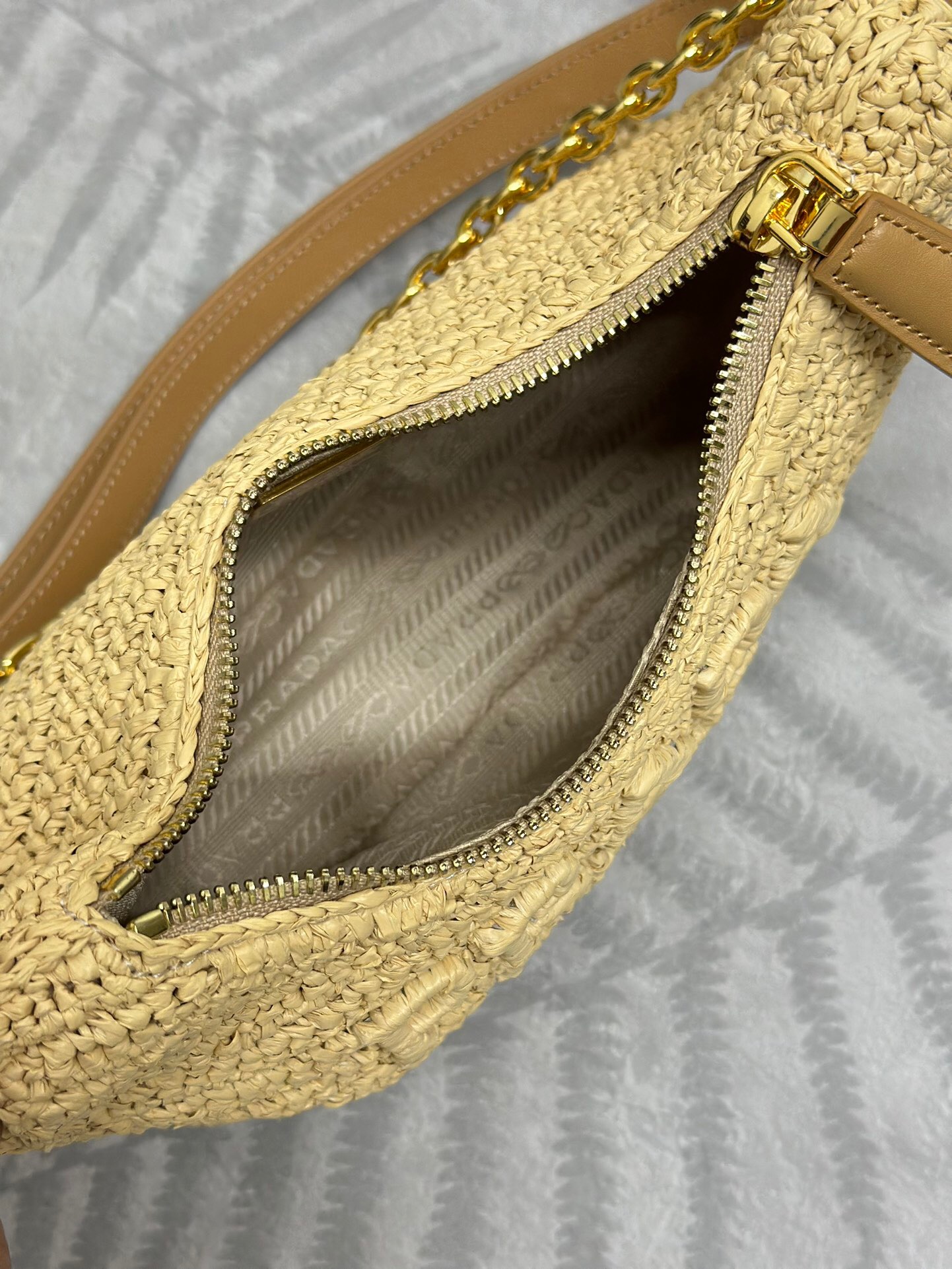 Bolso hobo de rafia de ganchillo de Prada, bolso de rafia tejido para la axila - Image 9