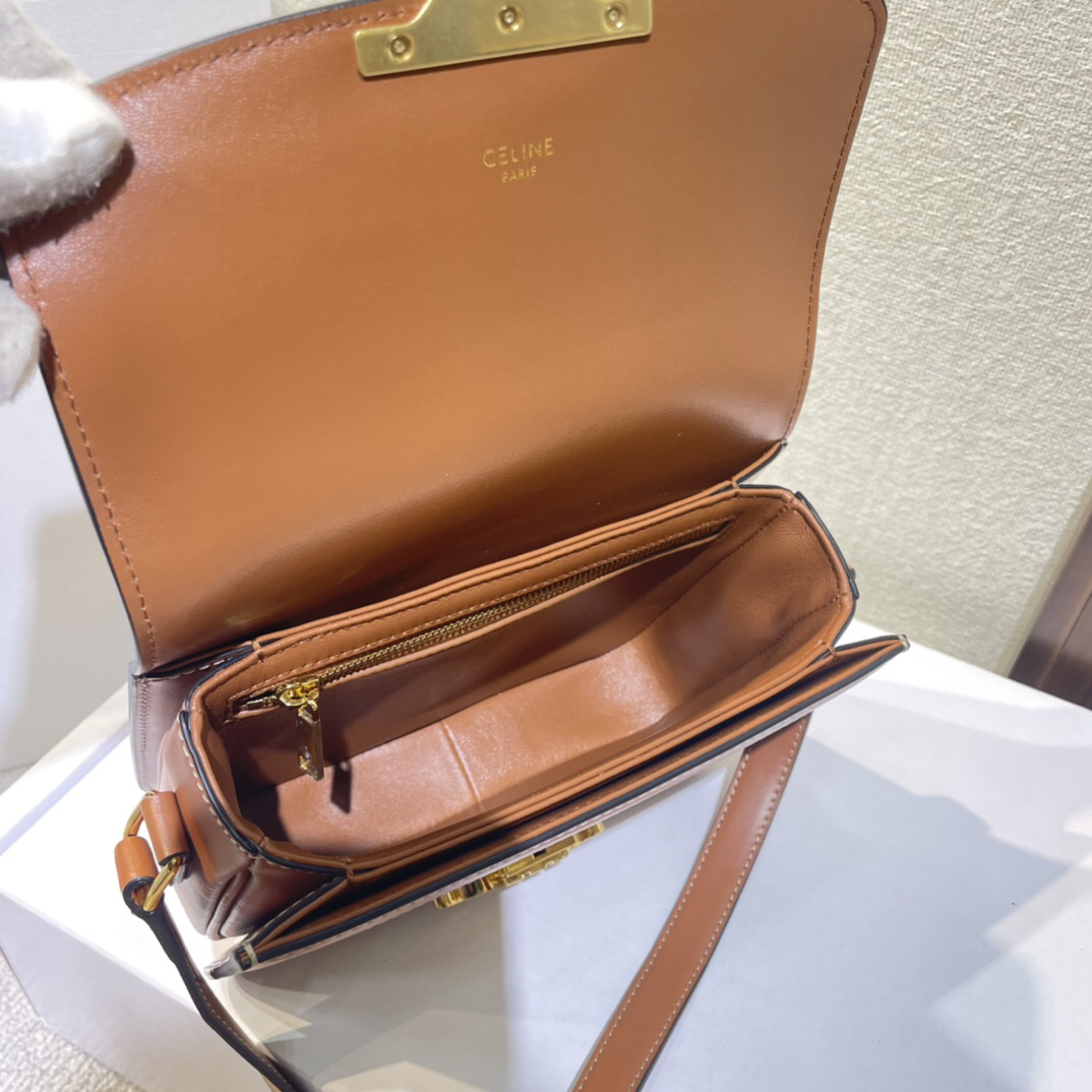 CELINE TRIOMPHE Arc de Triomphe handbags - Image 8