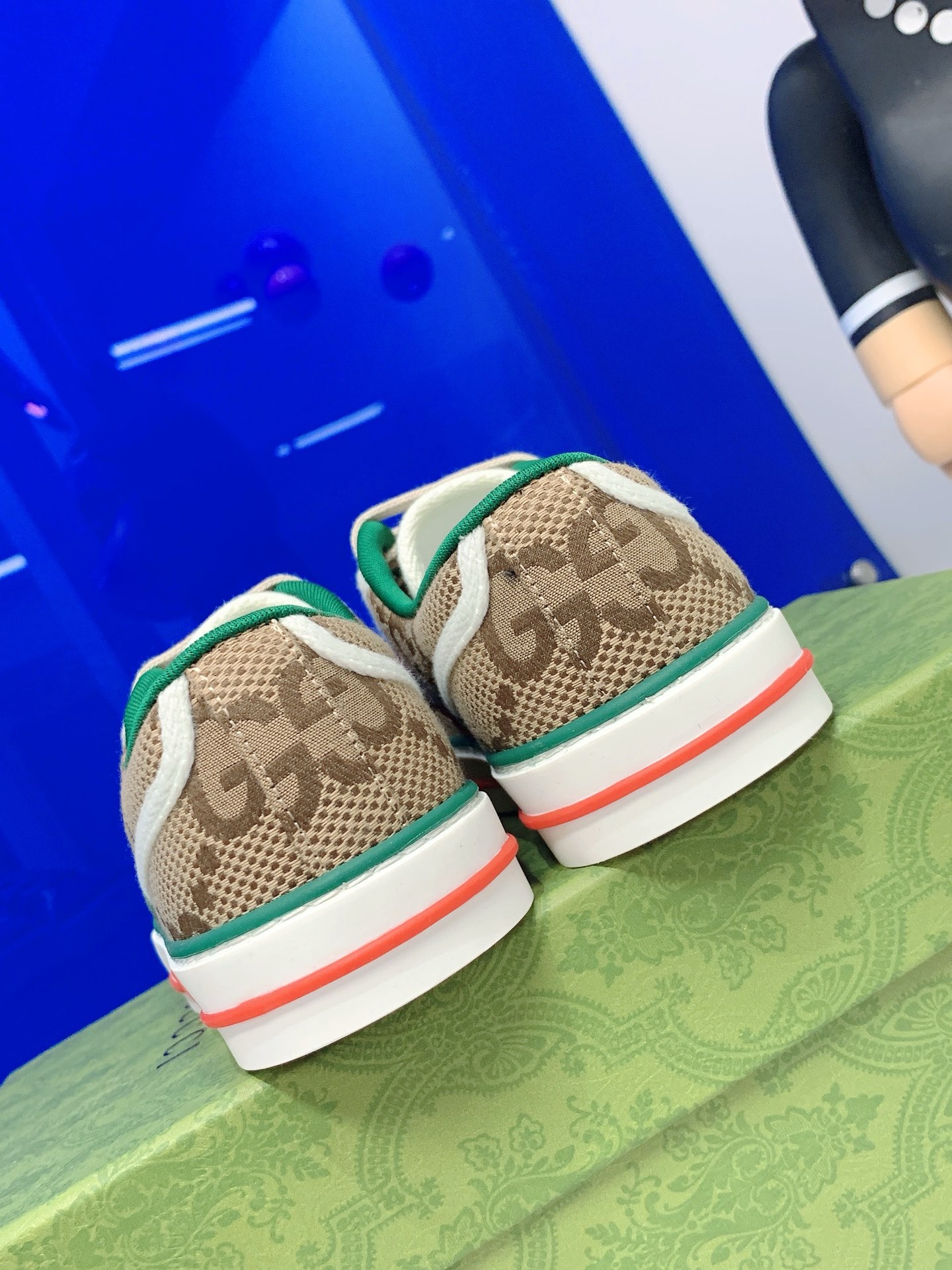 Gucci Tennis 1977 series GG monogram canvas low-top casual sneakers - Image 9