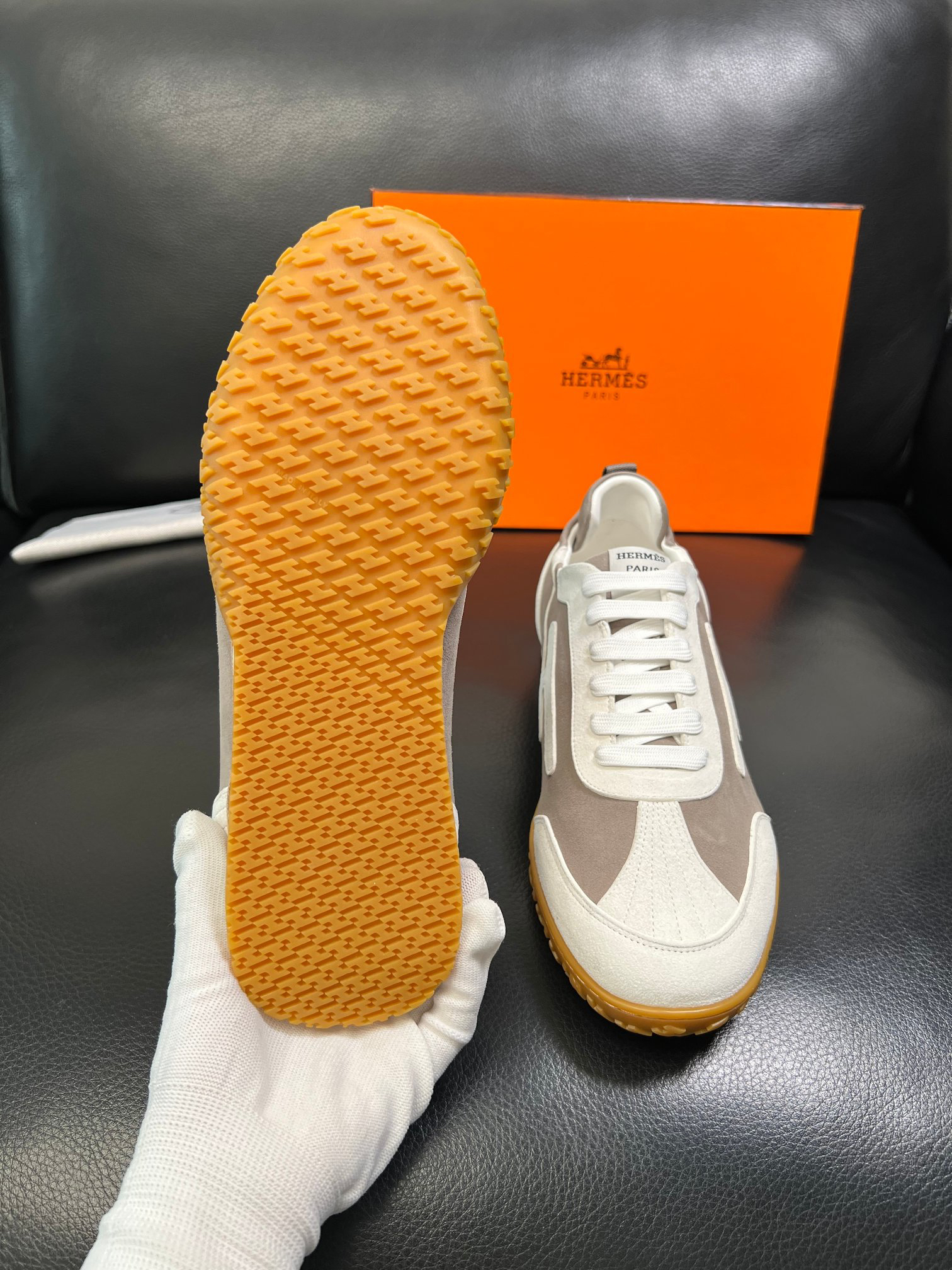 Hermès Jet series German training sneakers - Image 11
