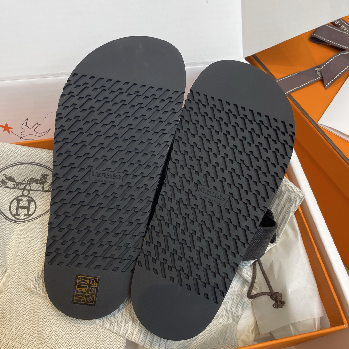 Hermès Chypre series Velcro H-shaped sandals - Image 13