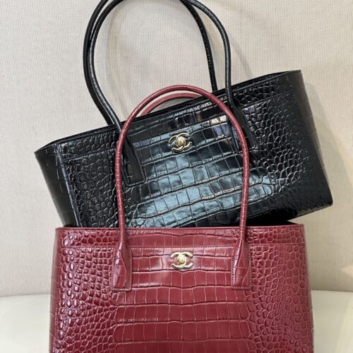 Alternative view of Chanel 26S Crocodile Embossed Cerf Tote Shopping Bag