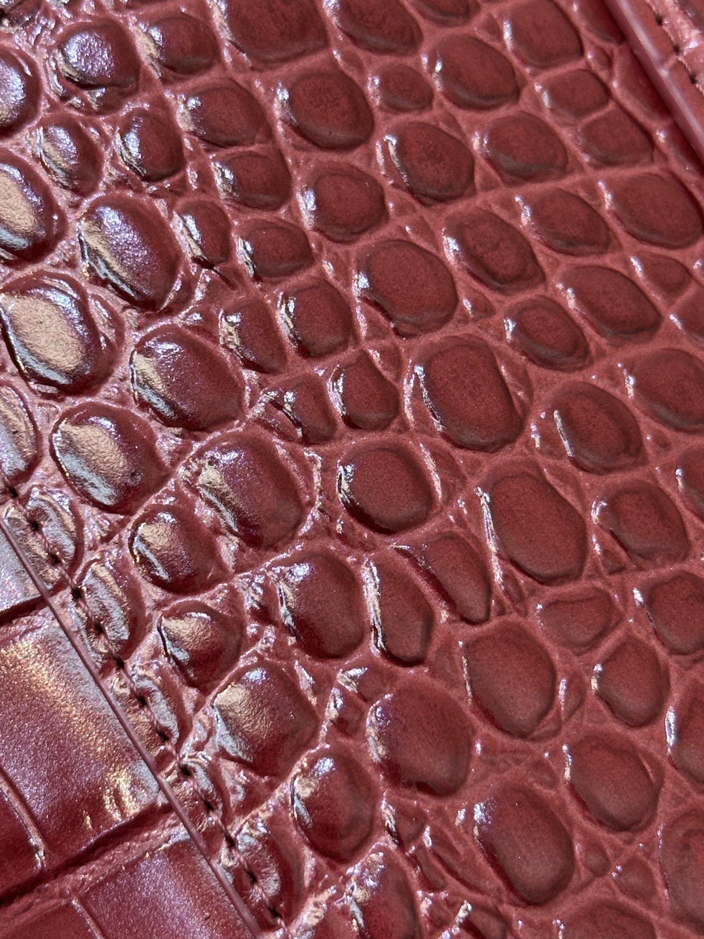 Chanel 26S Crocodile Embossed Cerf Tote Shopping Bag - Image 10