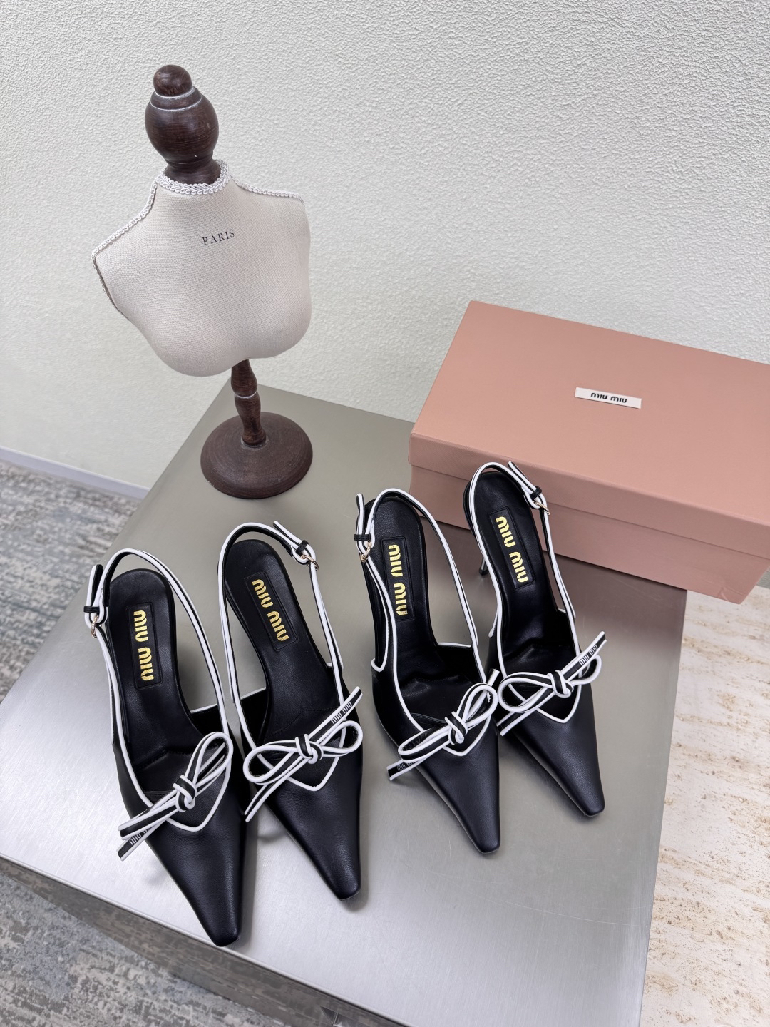 Miu Miu white-trimmed color-blocked bow pointed-toe open-back high-heeled sandals