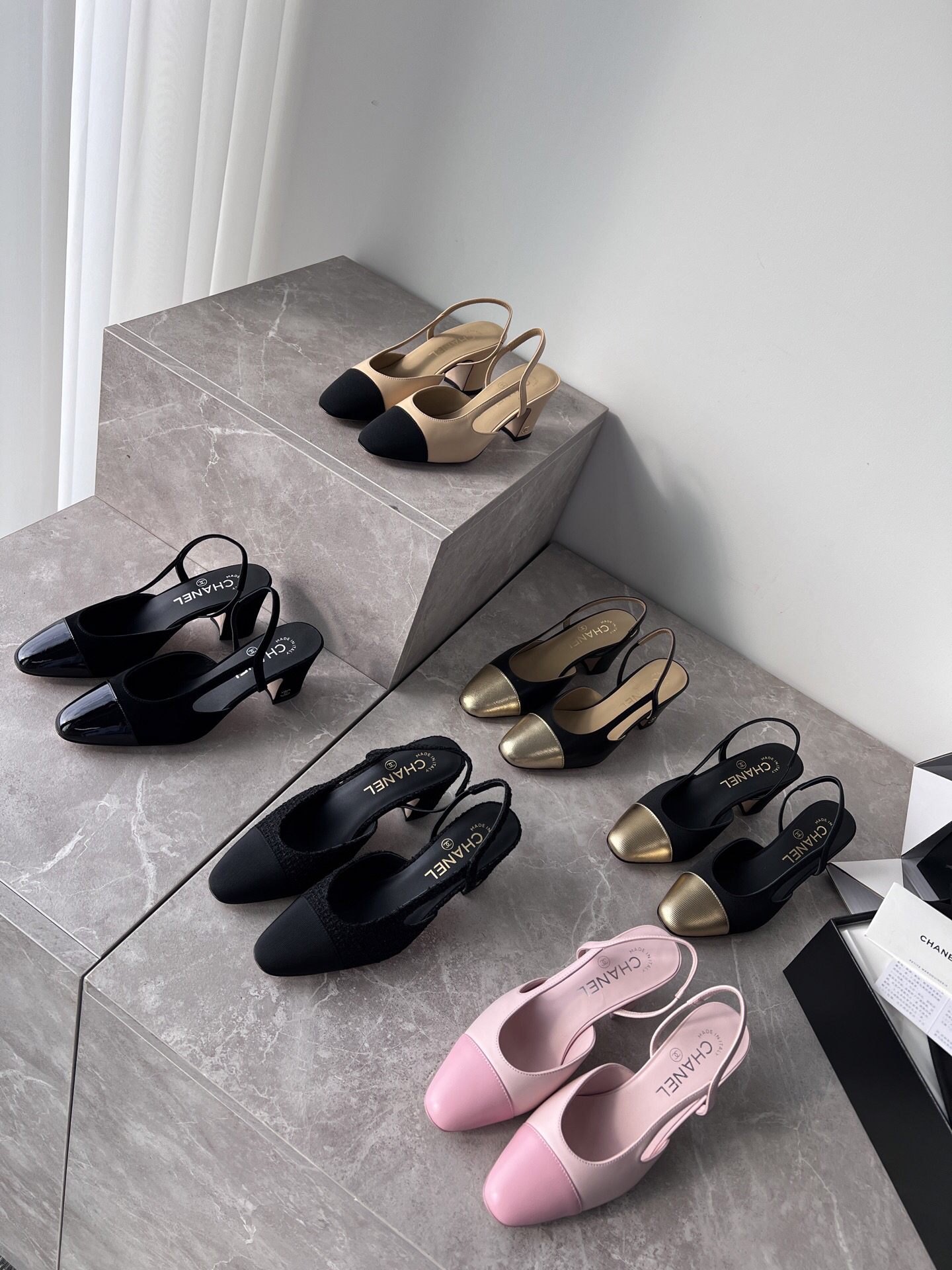 CHANEL classic color-blocked open-back slingback chunky heel sandals