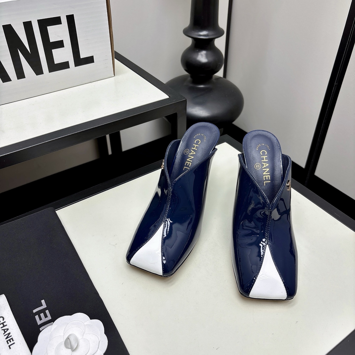 CHANEL color-blocked square-toe stiletto mule sandals - Image 3