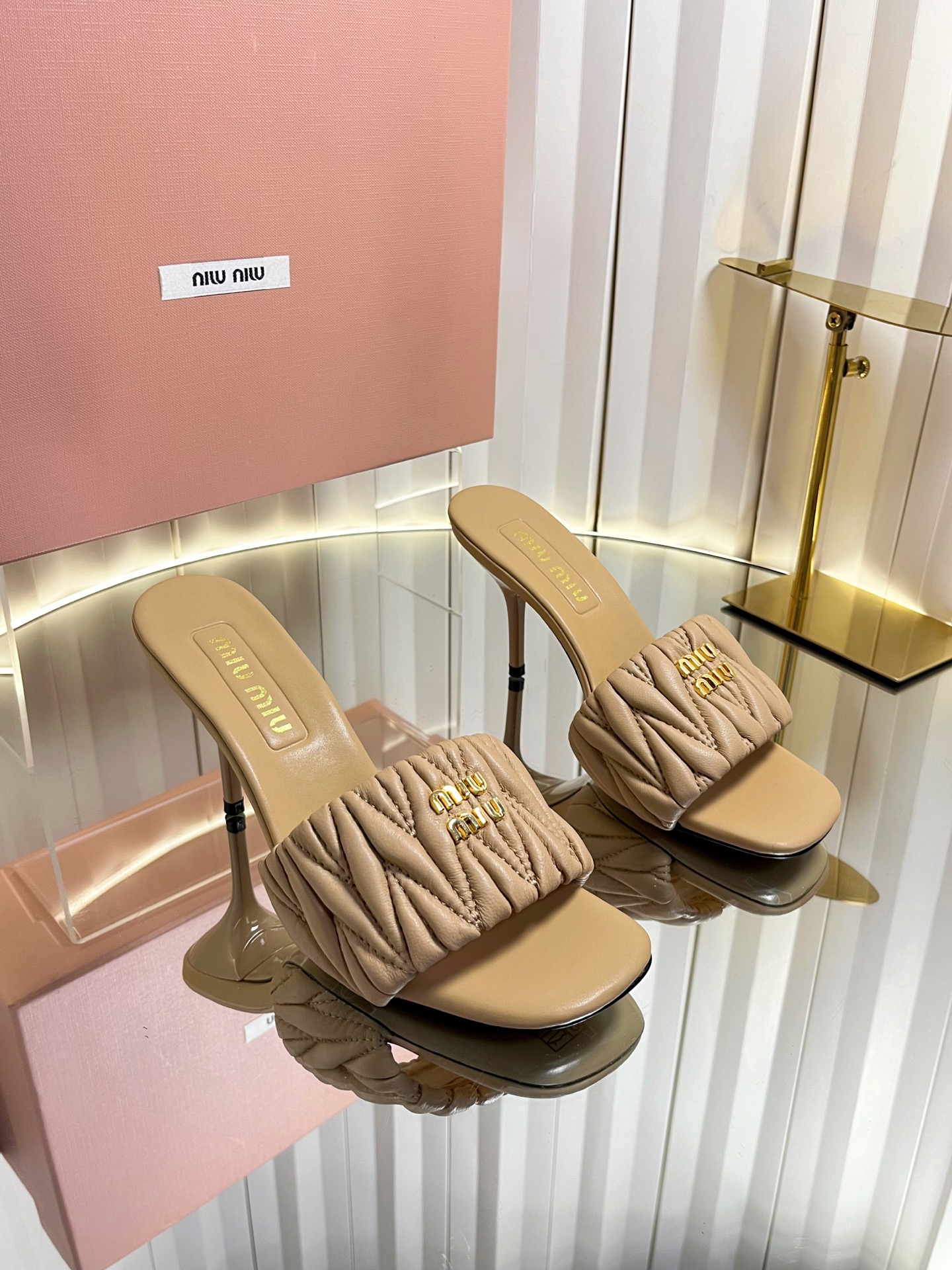 Miu Miu Matelassé pleated stiletto sandals - Image 4