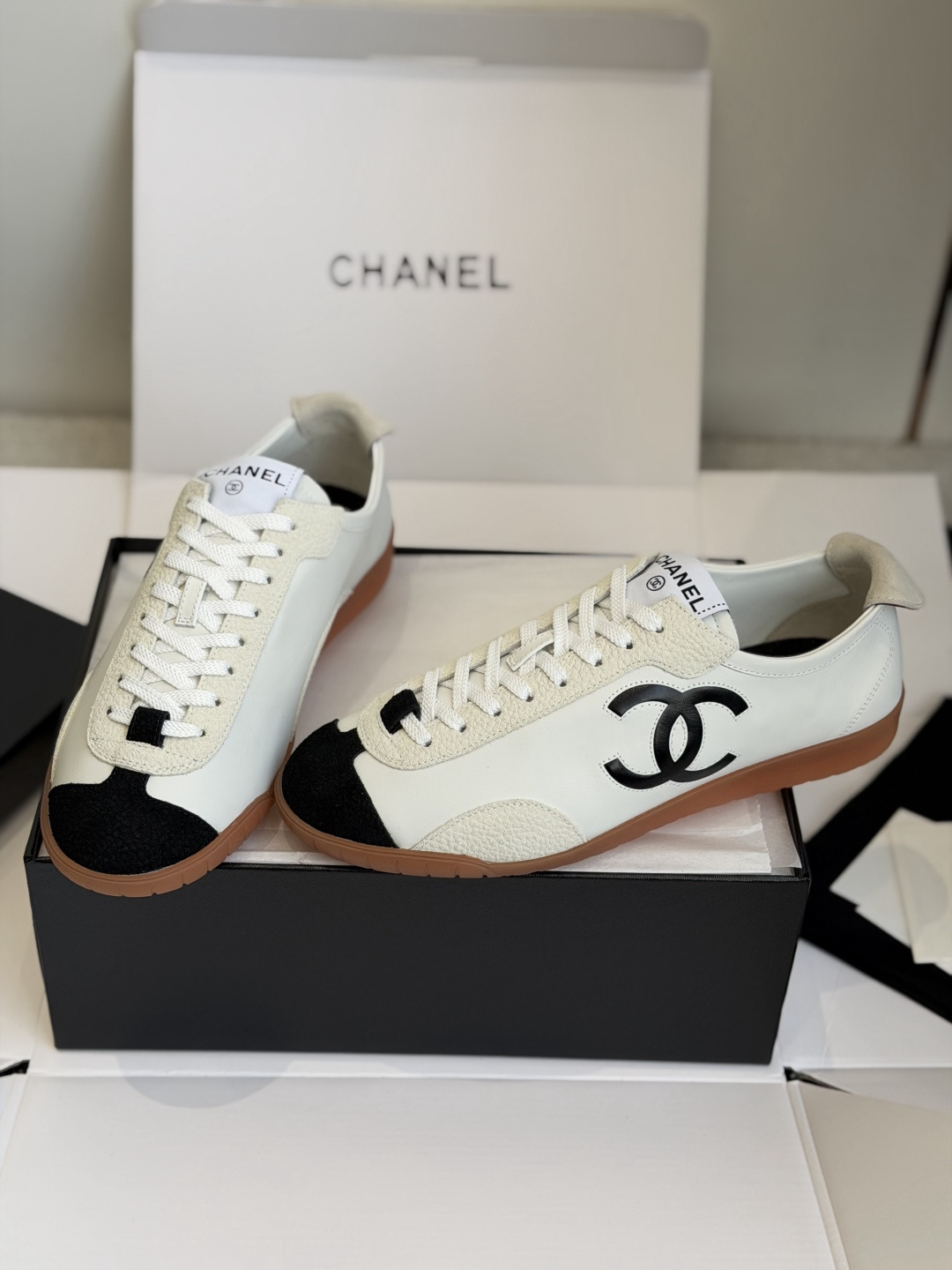 CHANEL Retro Color Block German Training Casual Sneakers - Image 4
